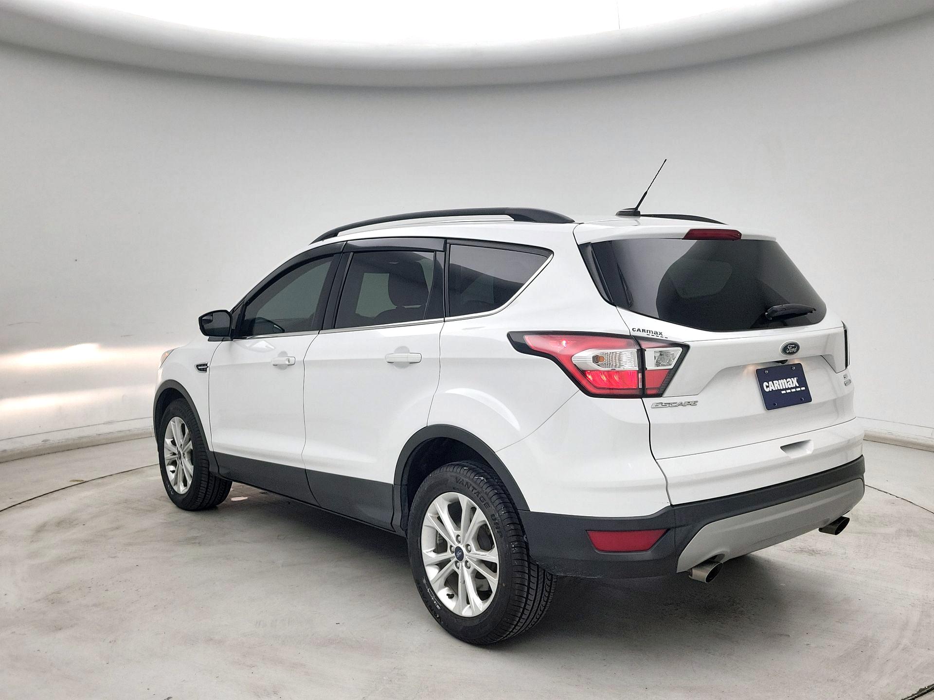 Thumbnail: 2018 Ford Escape - 7