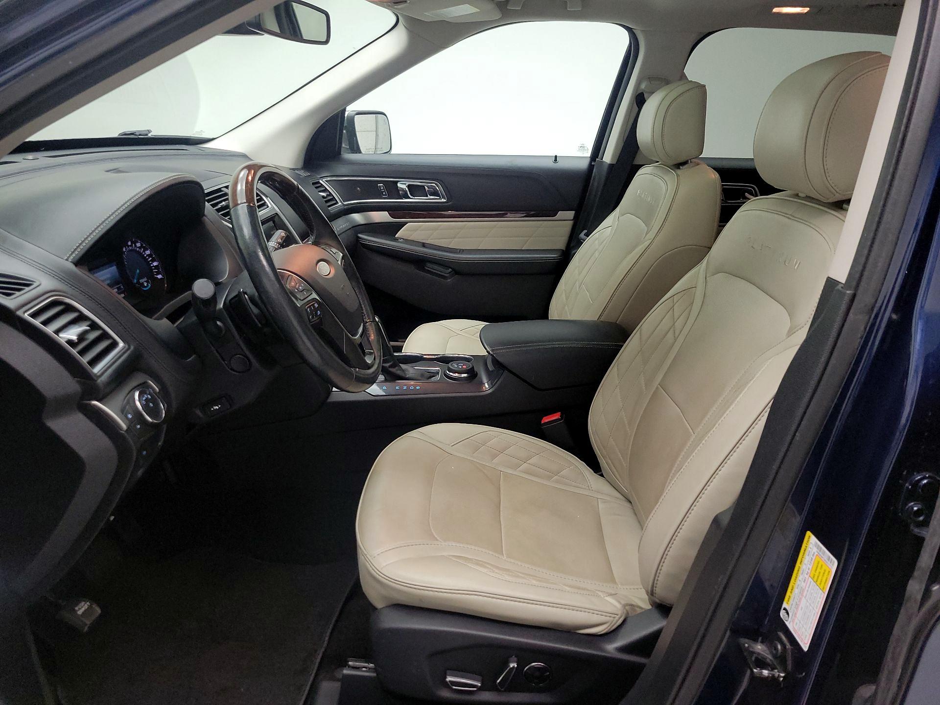 Thumbnail: 2017 Ford Explorer - 9