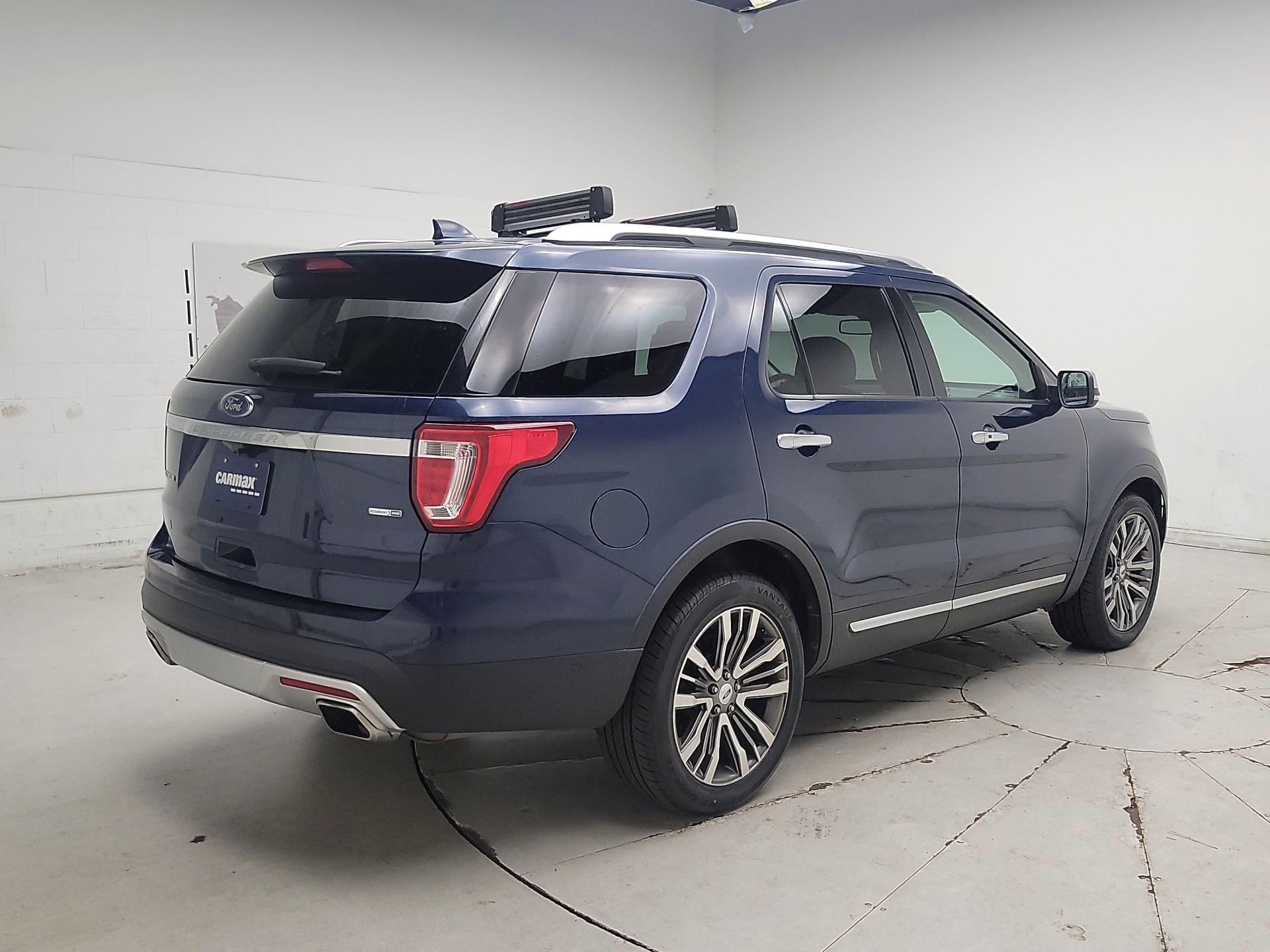 Thumbnail: 2017 Ford Explorer - 5