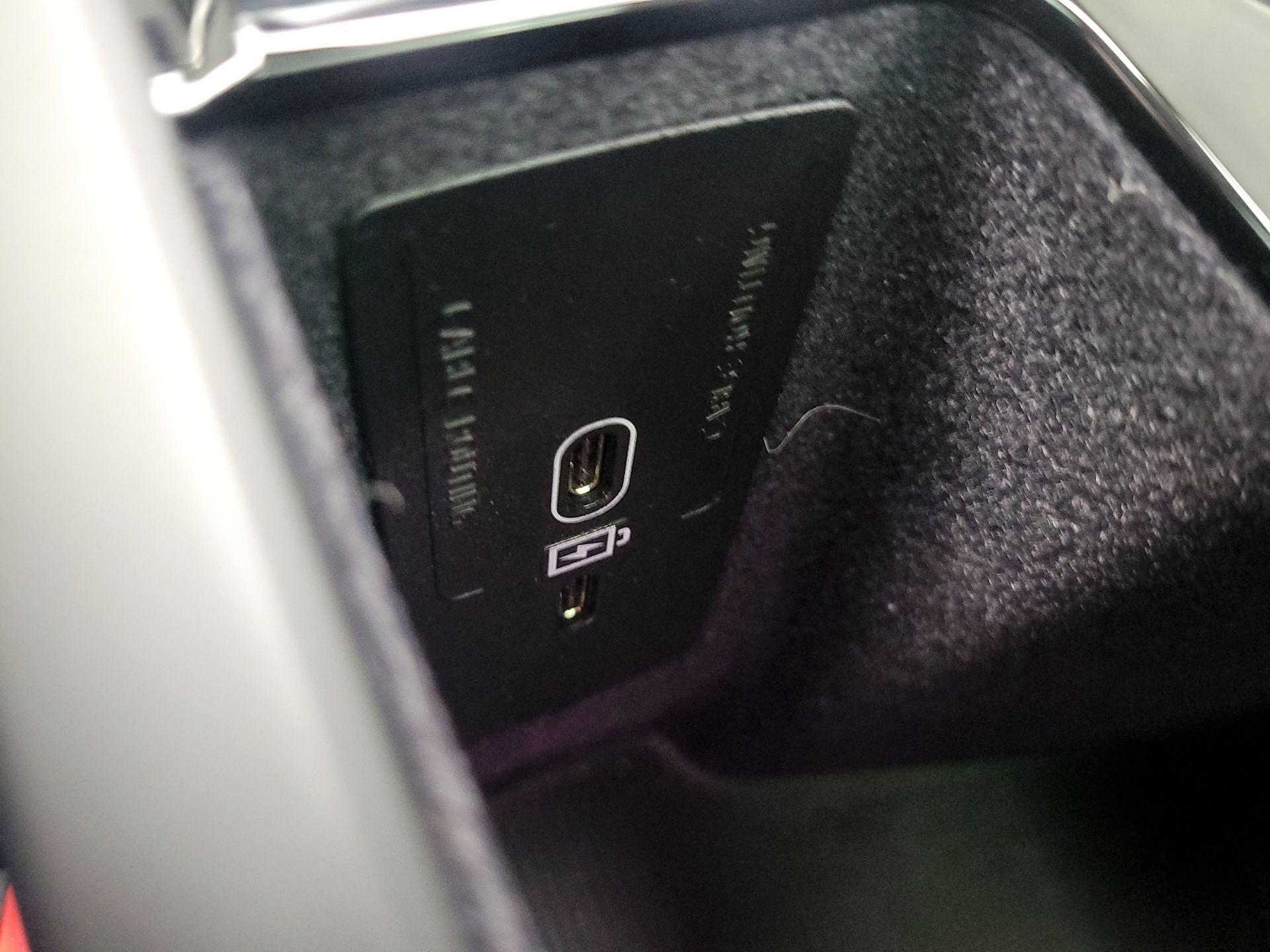 Thumbnail: 2024 Volvo XC90 - 17