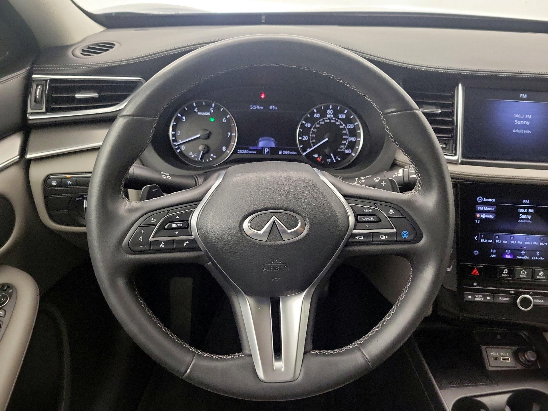 Thumbnail: 2023 INFINITI QX50 - 10