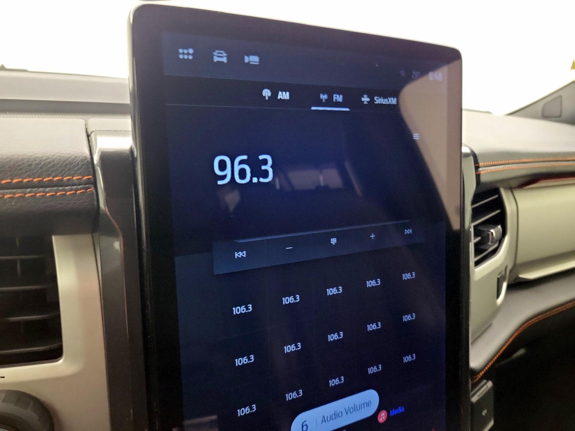 Thumbnail: 2024 Ford Expedition - 16