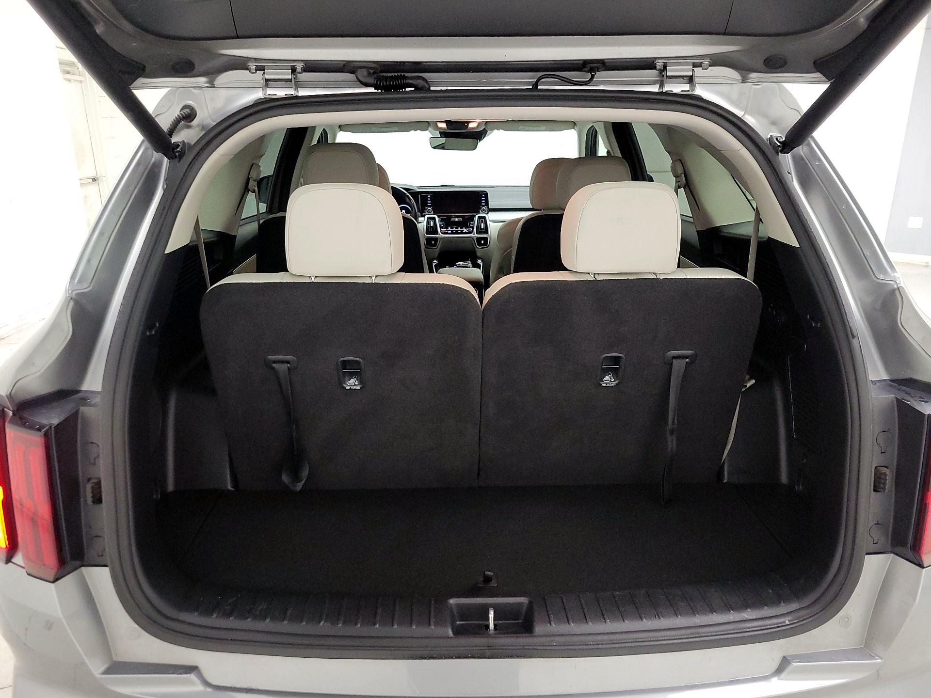 Thumbnail: 2022 Kia Sorento - 19