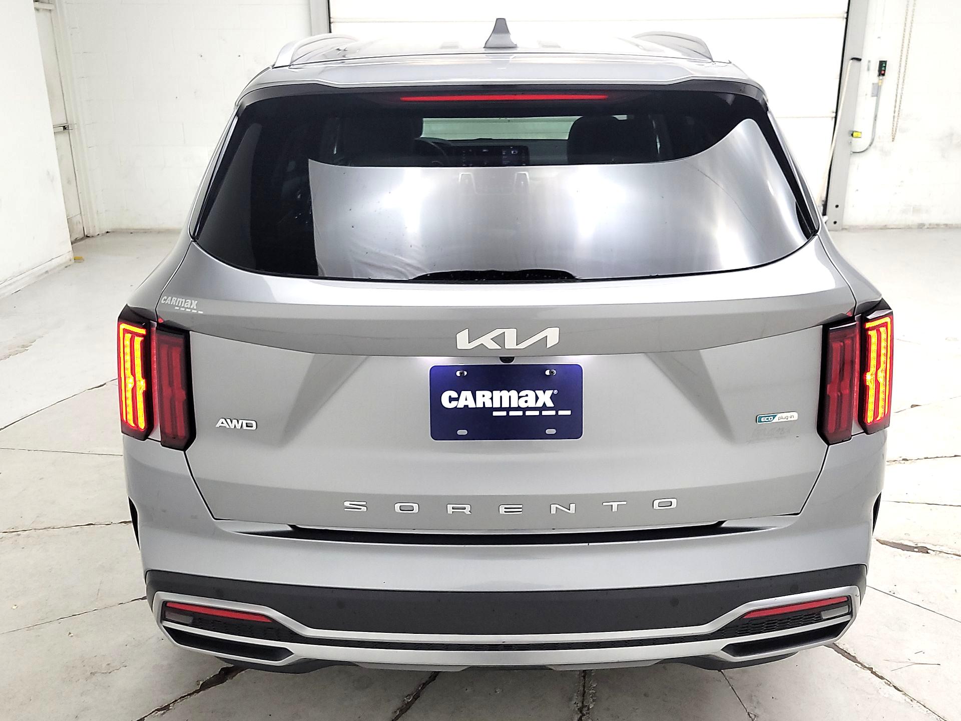 Thumbnail: 2022 Kia Sorento - 6