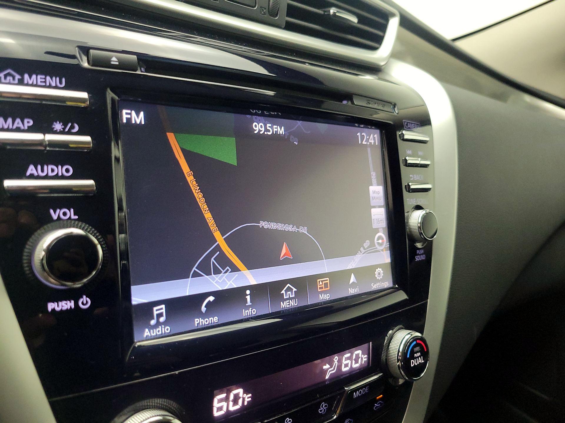 Thumbnail: 2017 Nissan Murano - 14