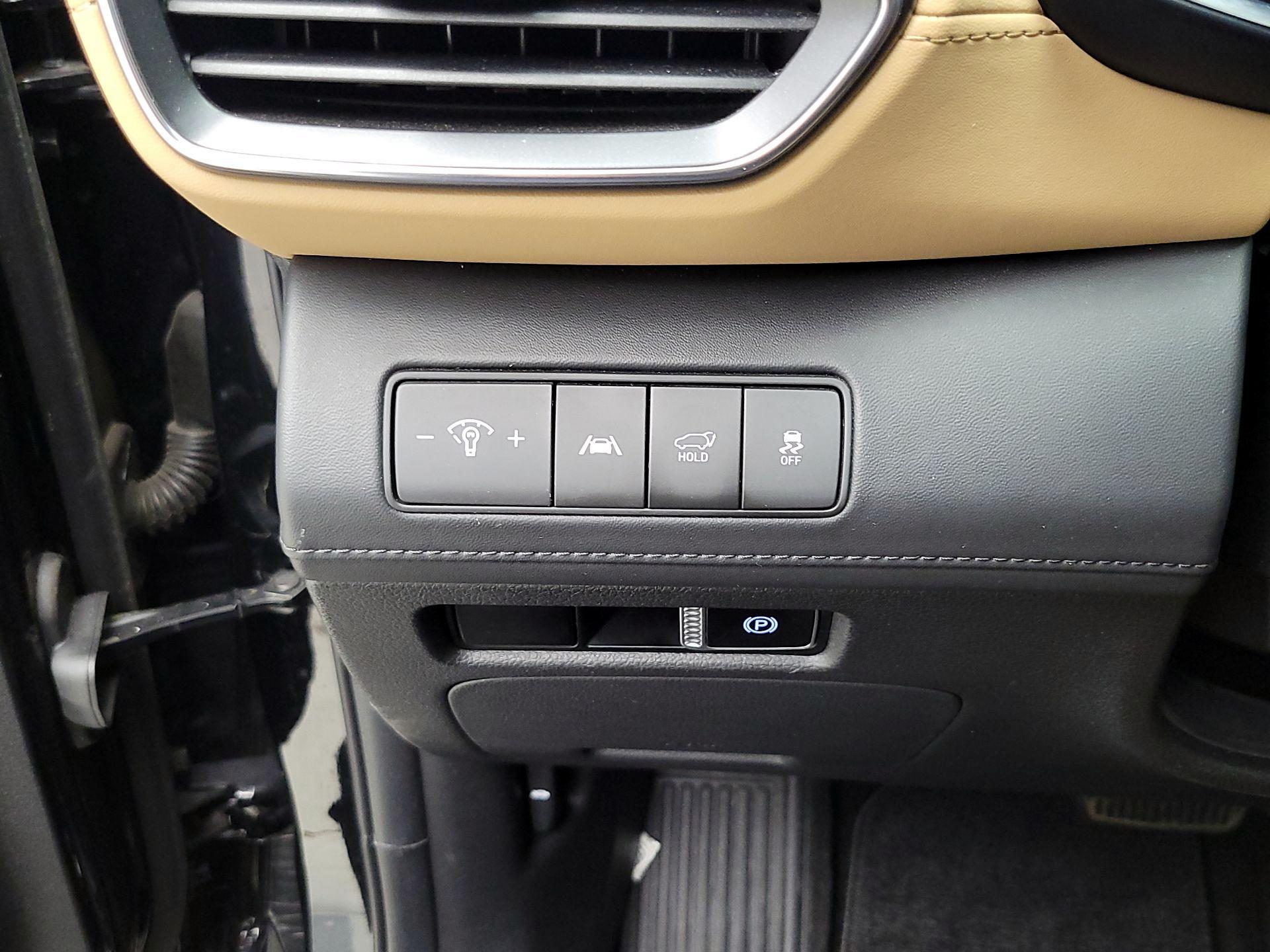 Thumbnail: 2023 Hyundai Santa Fe - 13