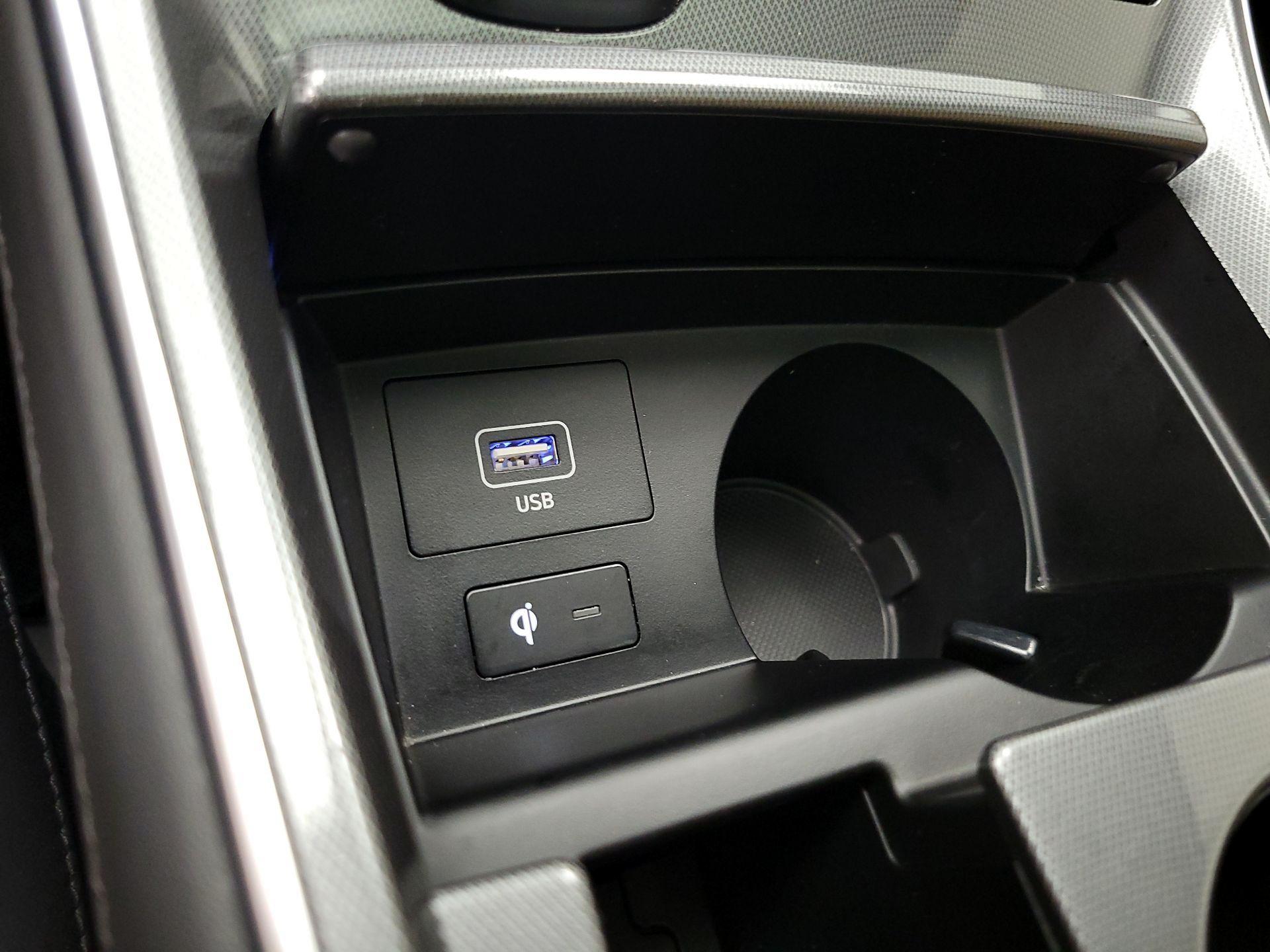 Thumbnail: 2023 Hyundai Santa Fe - 19