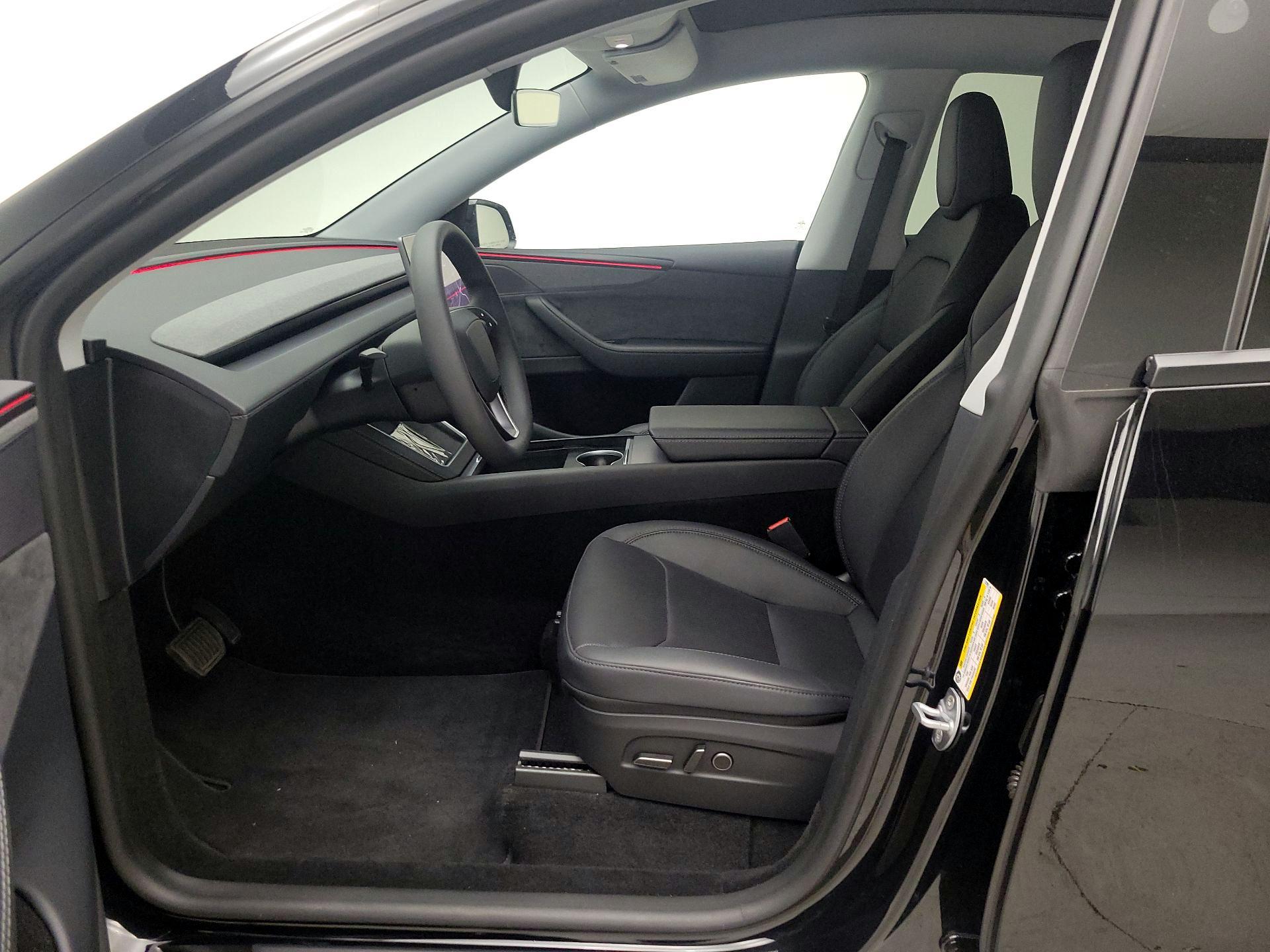 Thumbnail: 2026 Tesla Model Y - 11