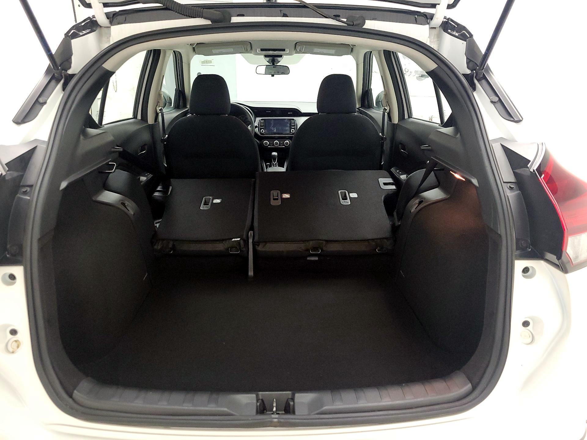 Thumbnail: 2023 Nissan Kicks - 19