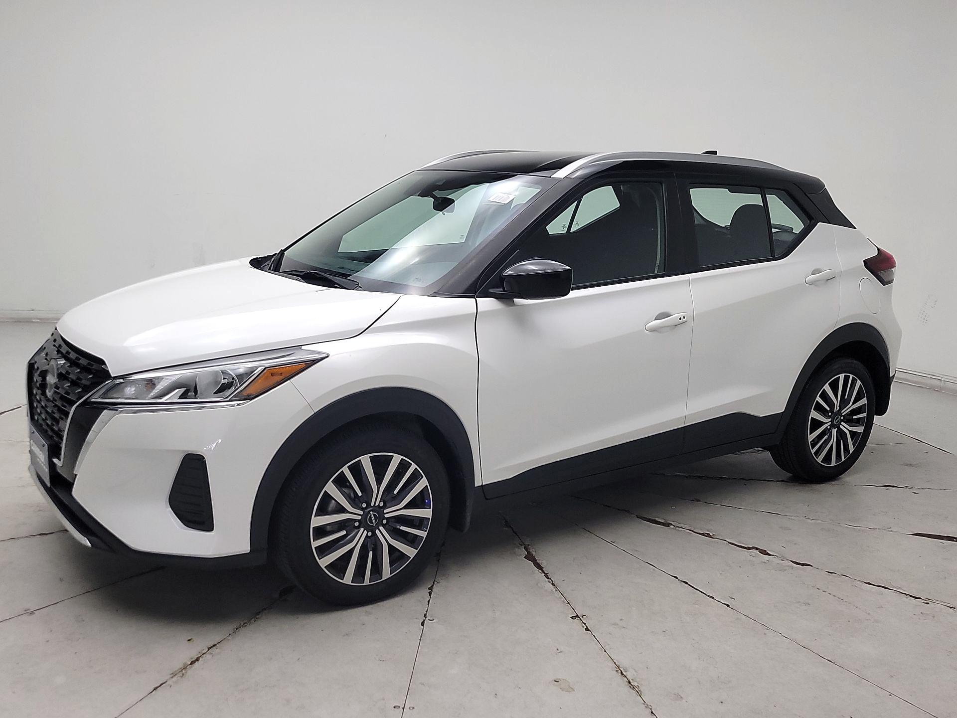 Thumbnail: 2023 Nissan Kicks - 3