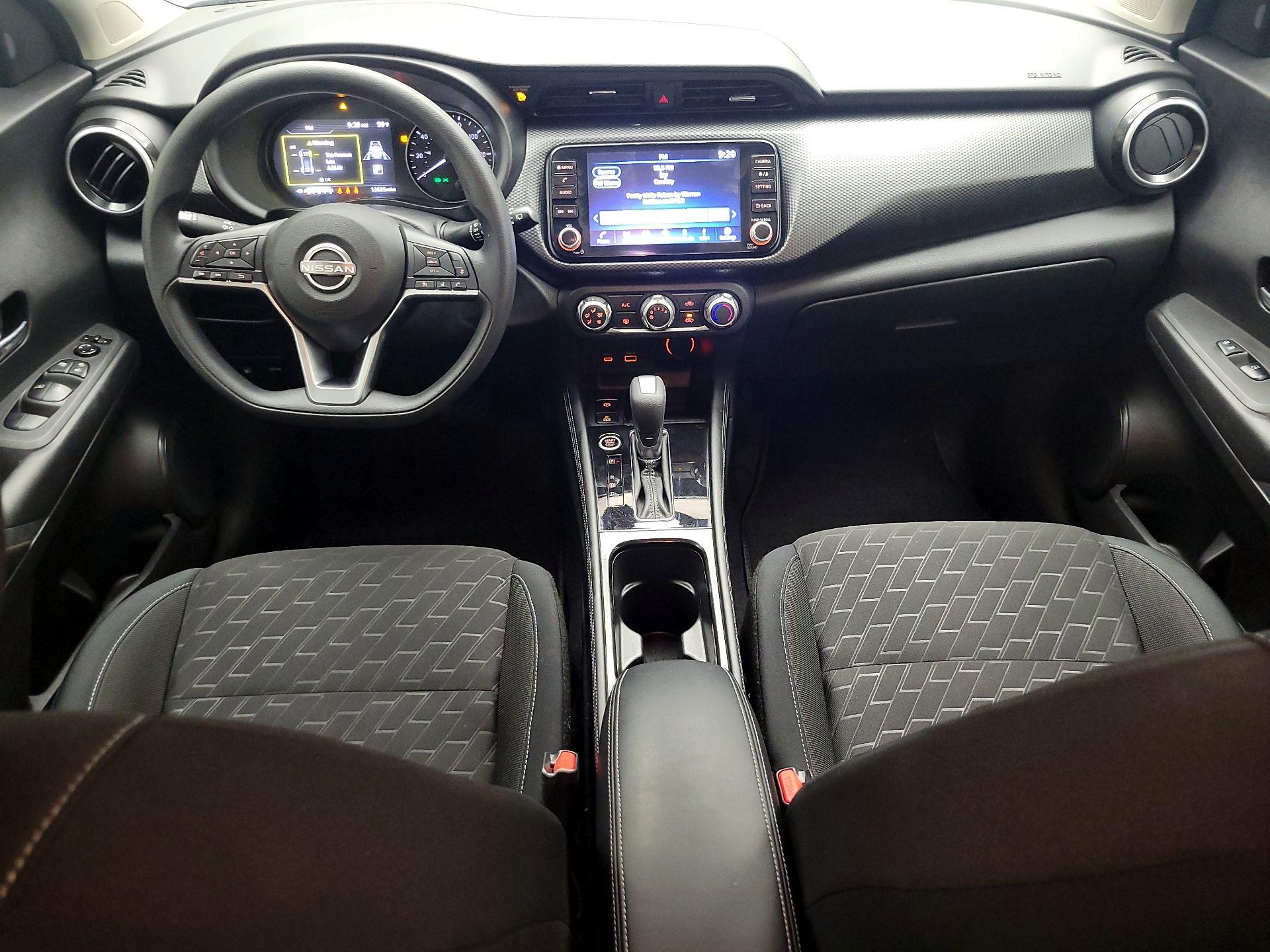 Thumbnail: 2023 Nissan Kicks - 8