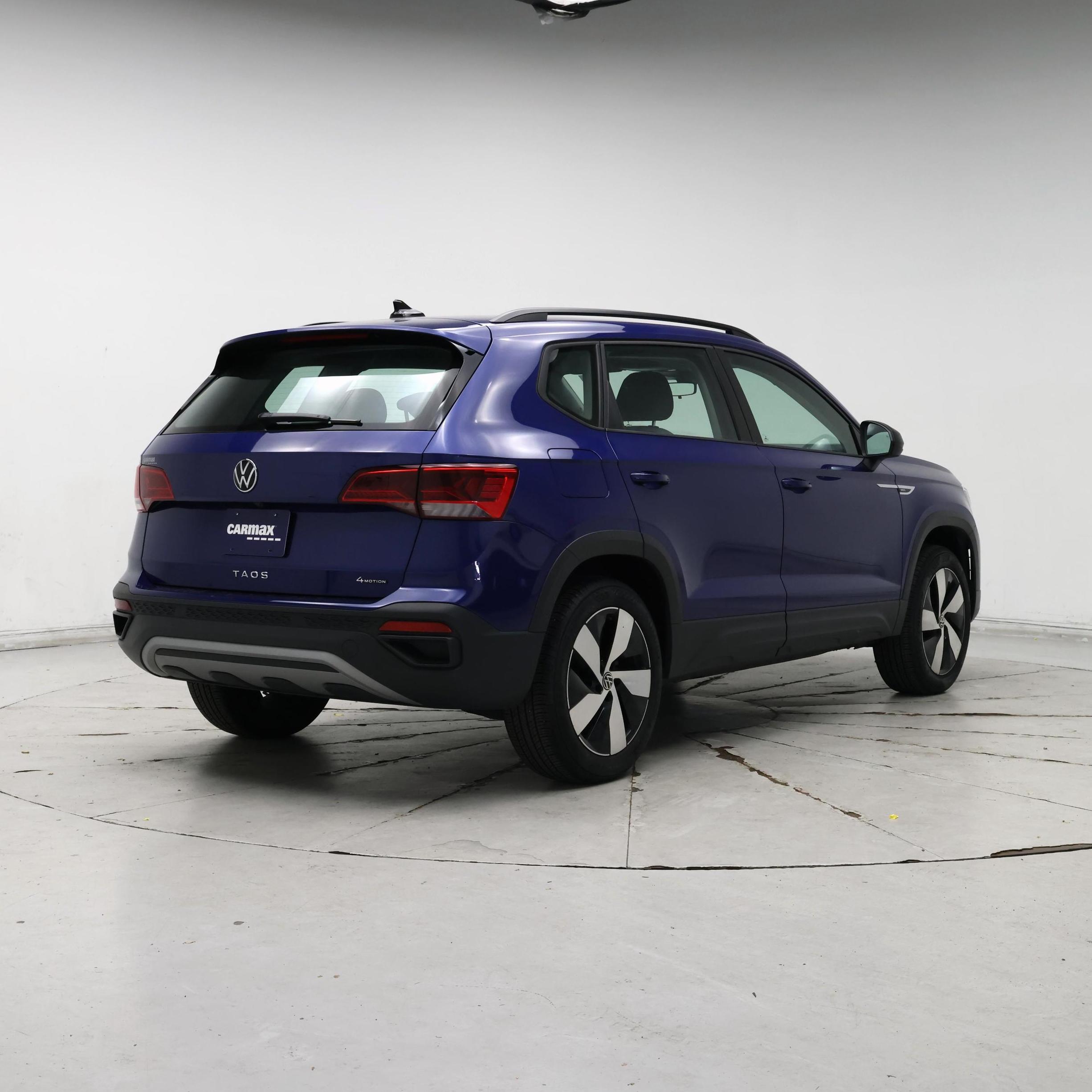 Thumbnail: 2023 Volkswagen Taos - 8