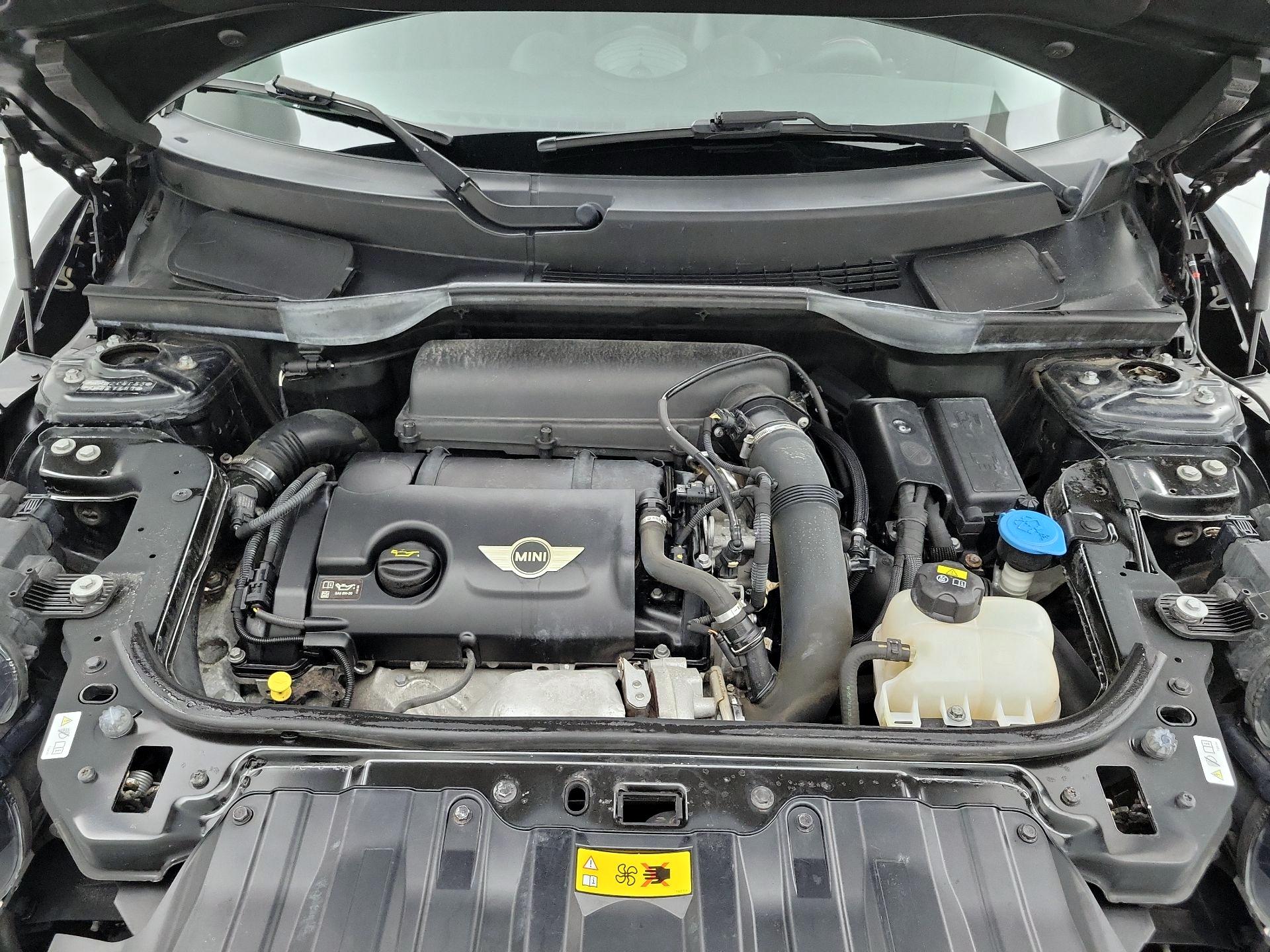 Thumbnail: 2016 MINI Cooper Countryman - 19