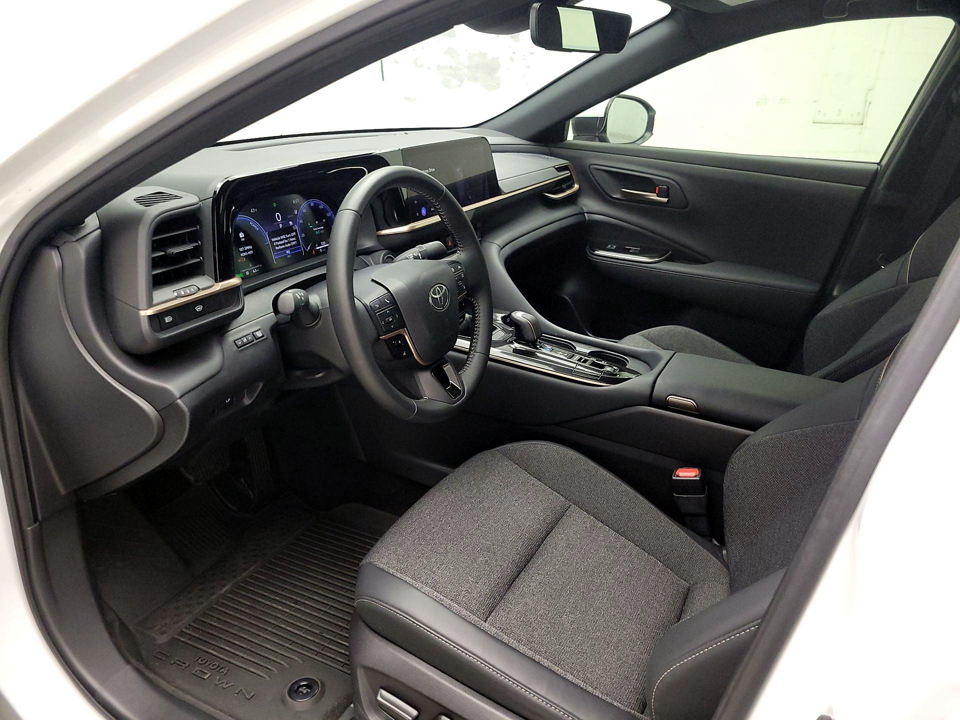 Thumbnail: 2024 Toyota Crown - 9