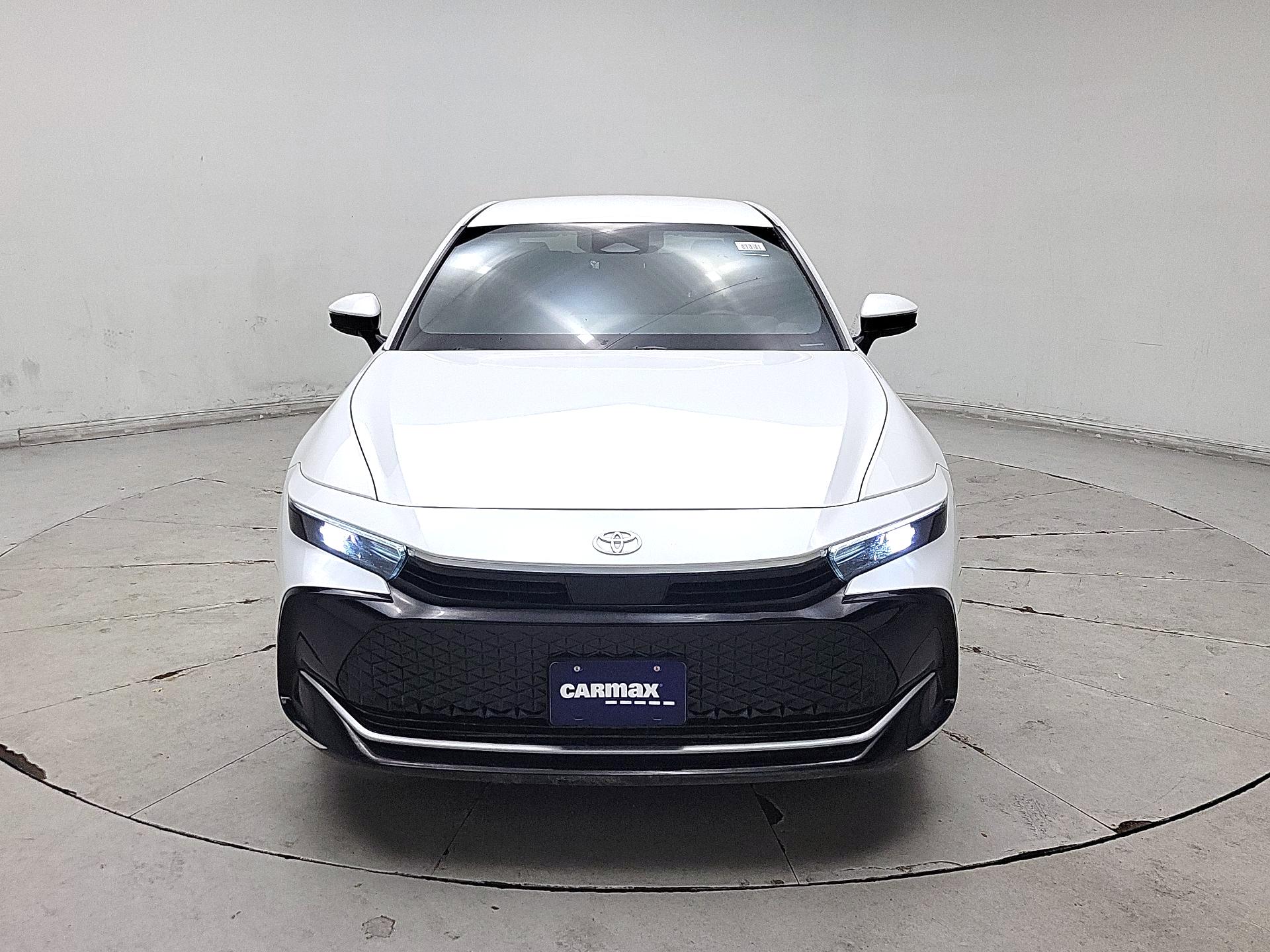 Thumbnail: 2024 Toyota Crown - 2