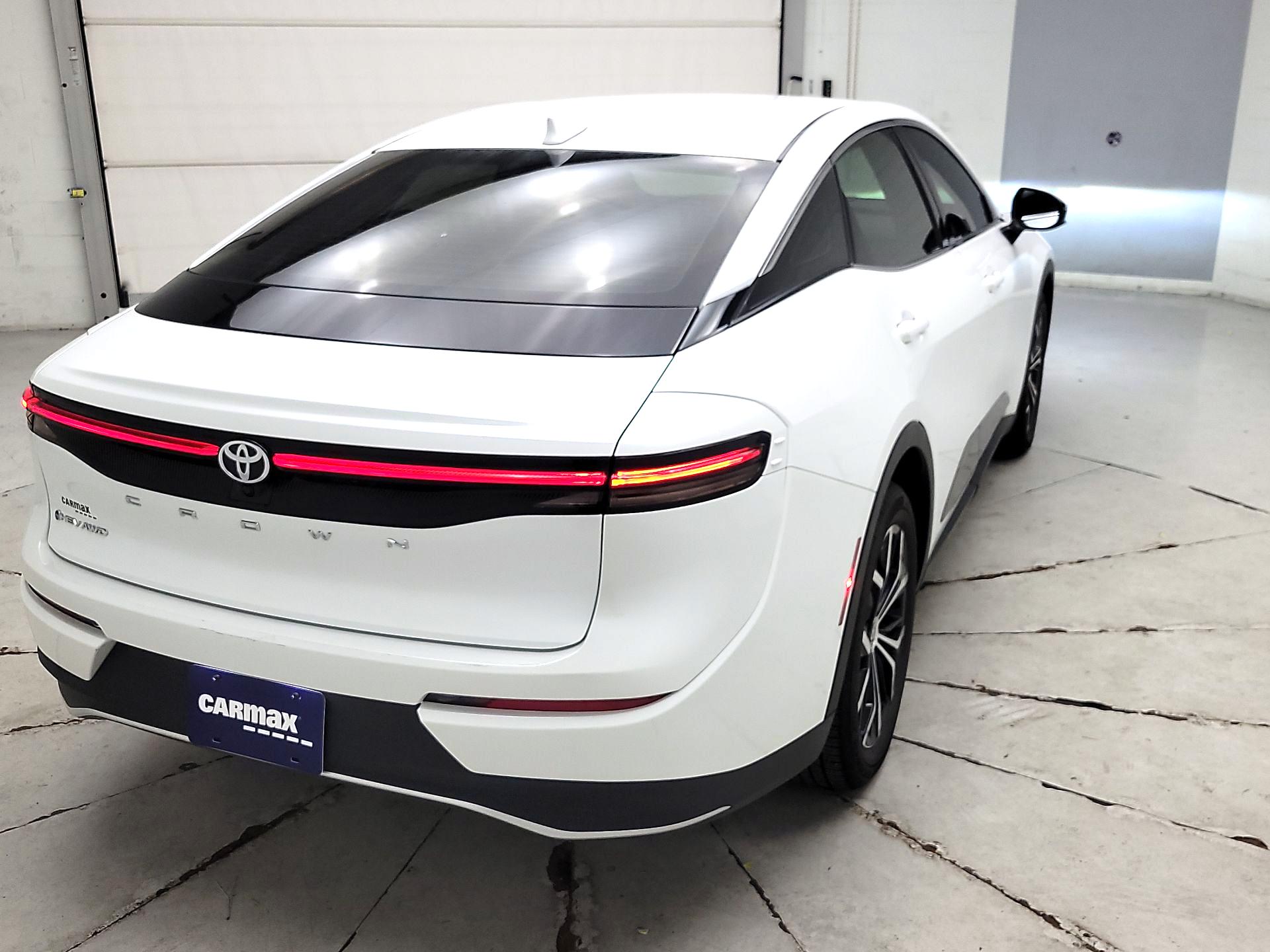 Thumbnail: 2024 Toyota Crown - 5