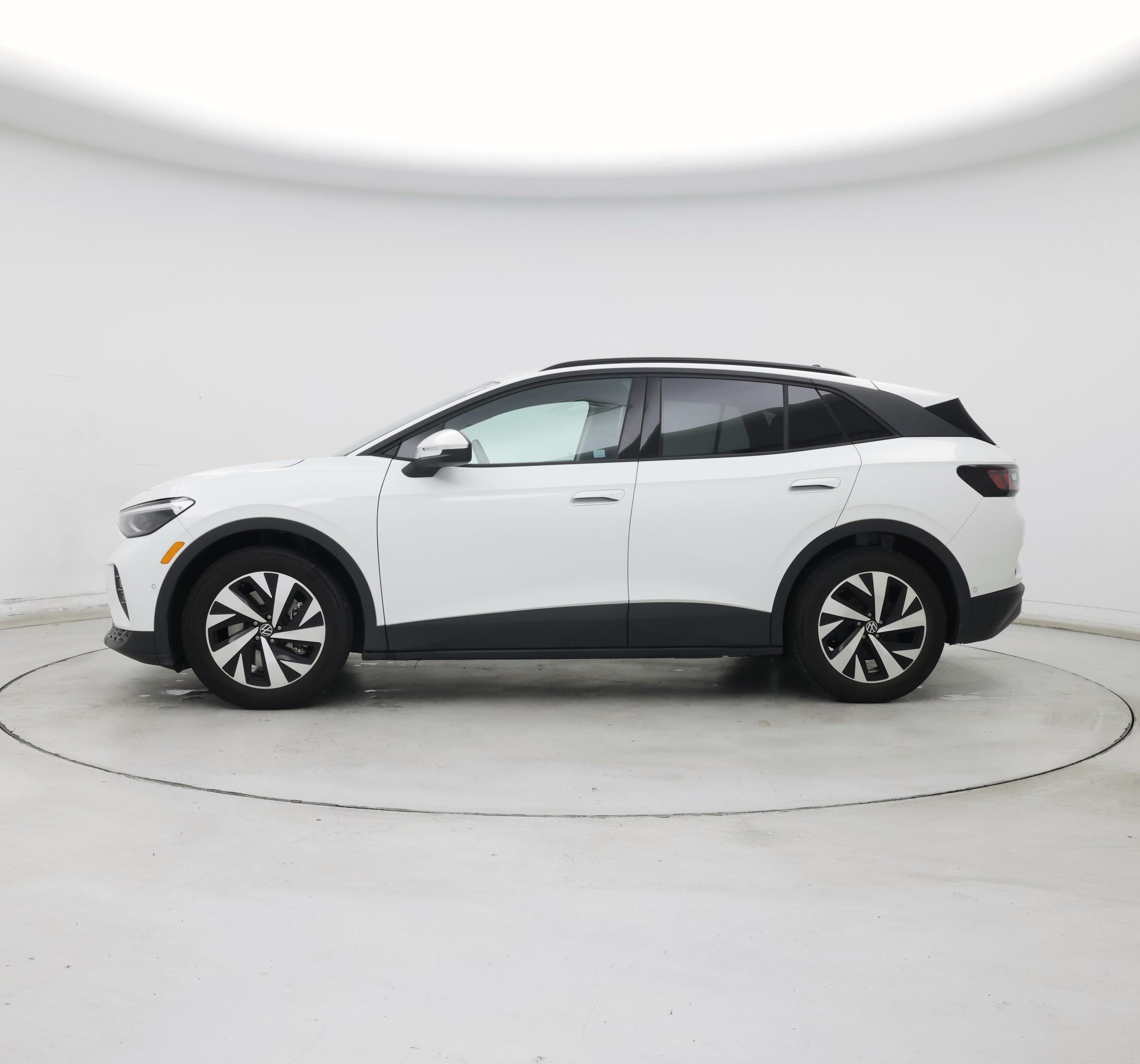 Thumbnail: 2024 Volkswagen ID.4 - 3