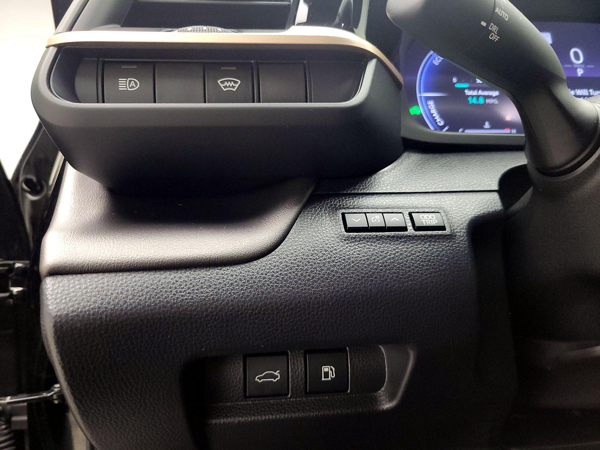 Thumbnail: 2025 Toyota Crown - 11