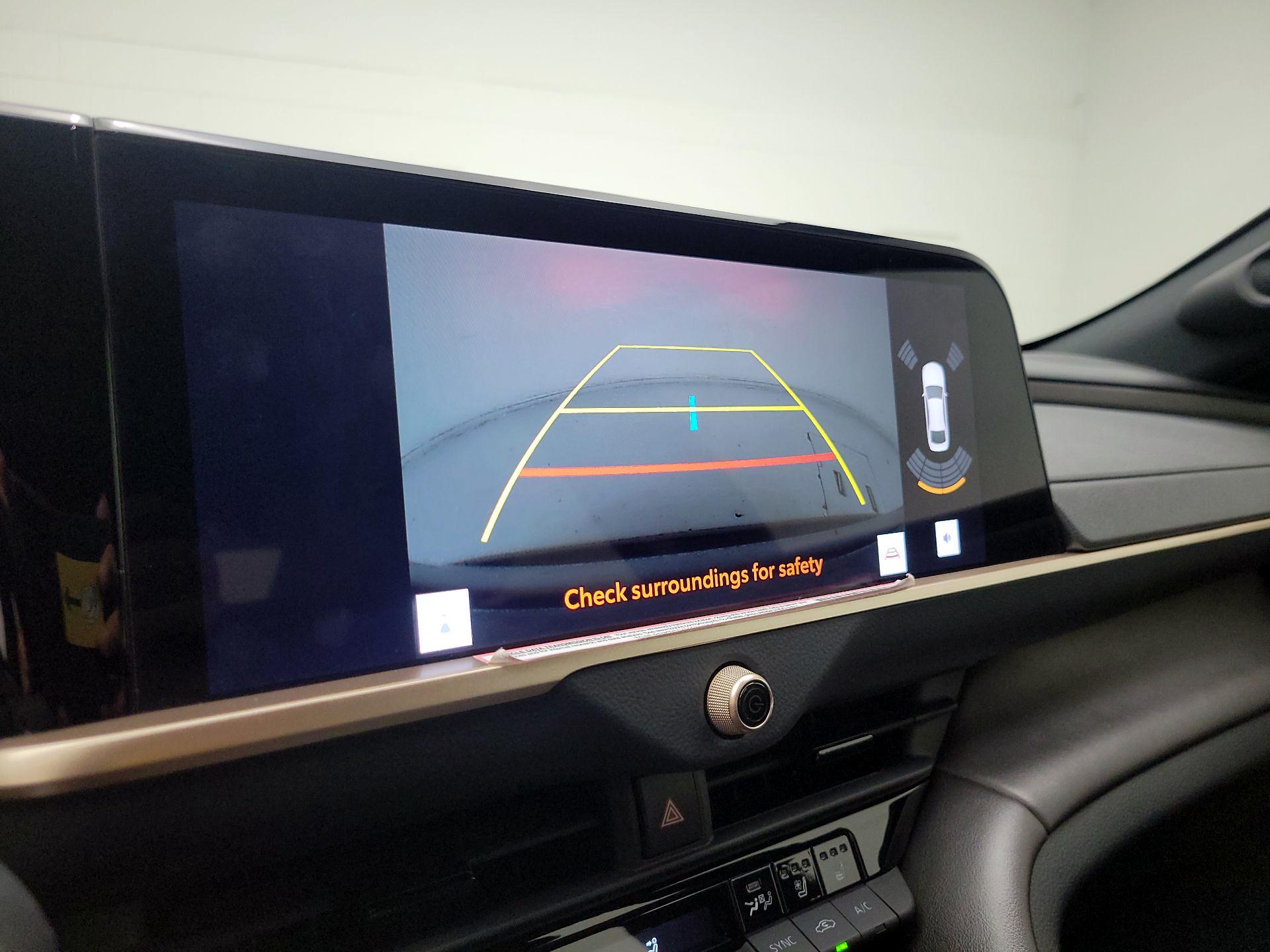 Thumbnail: 2025 Toyota Crown - 12