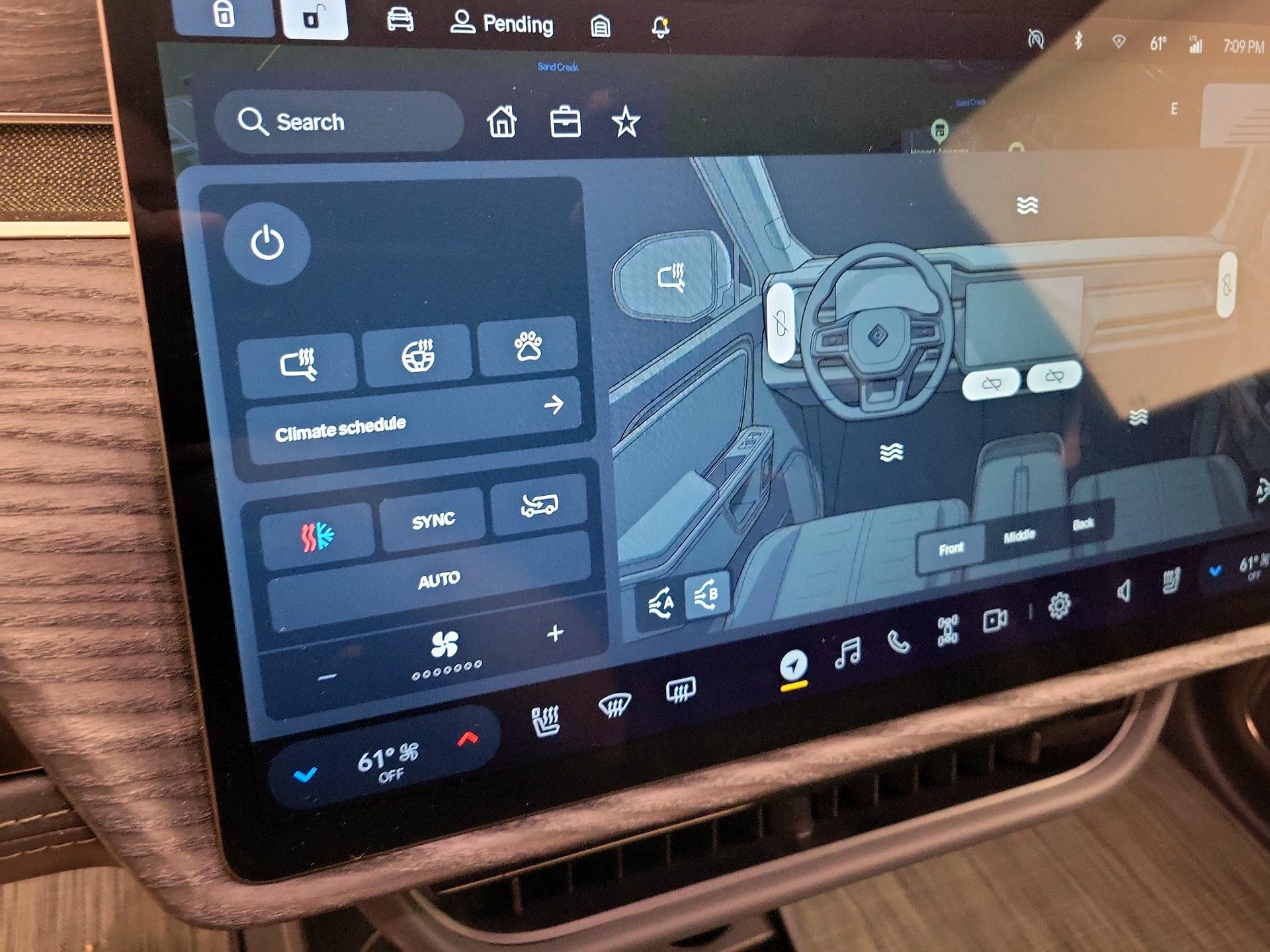 Thumbnail: 2022 Rivian R1S - 16