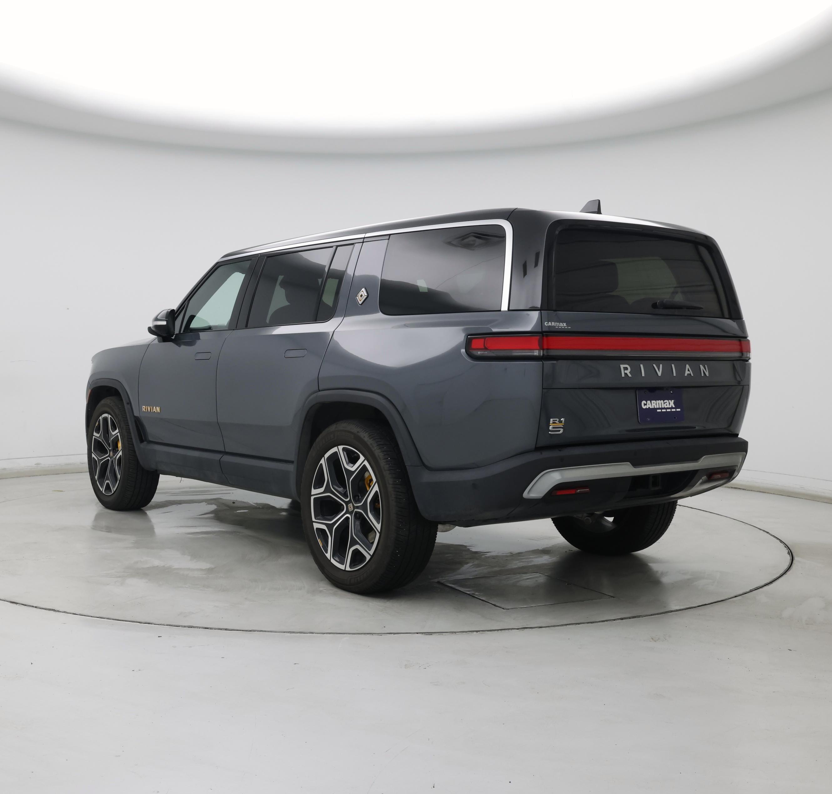 Thumbnail: 2022 Rivian R1S - 2