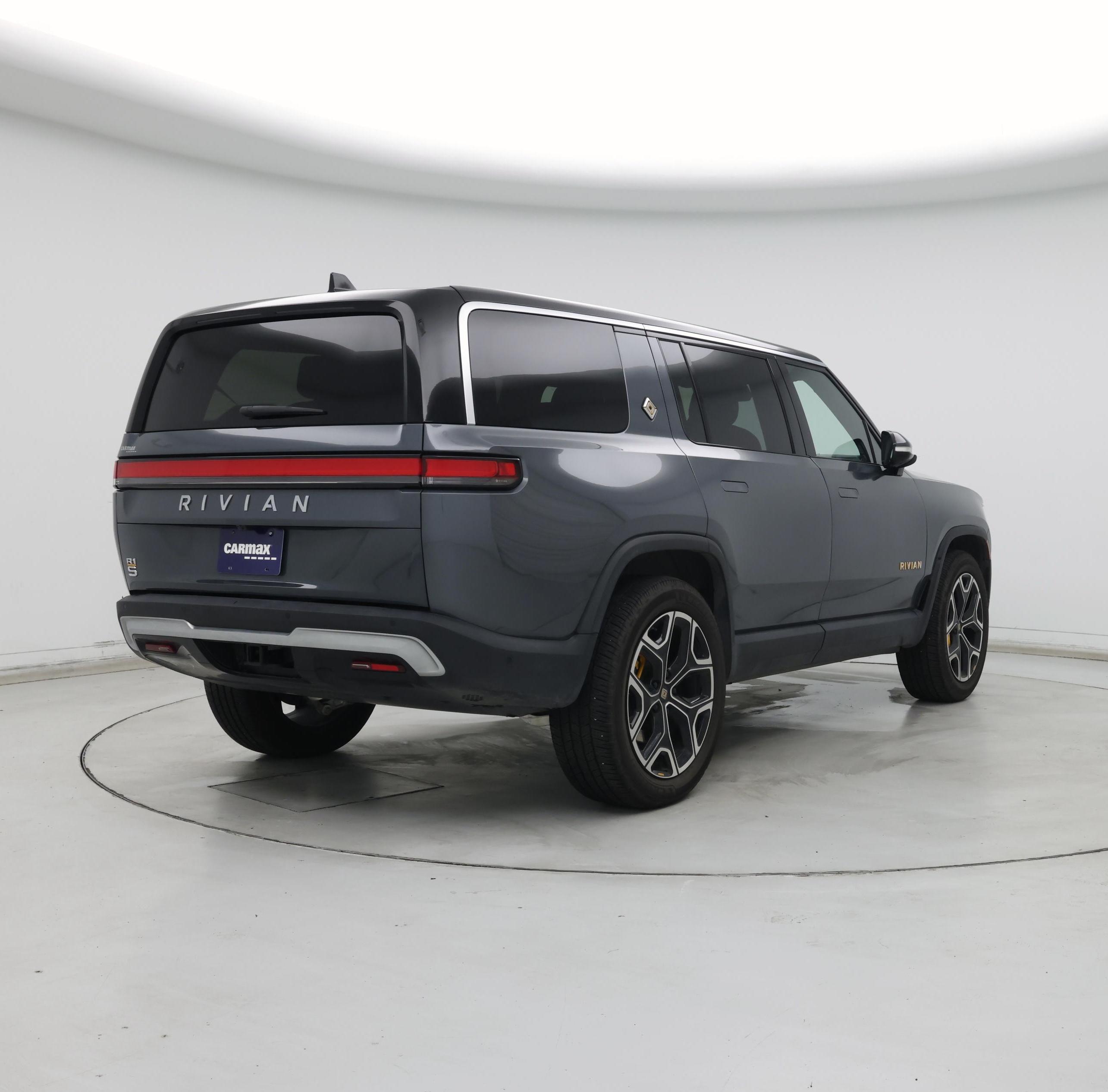 Thumbnail: 2022 Rivian R1S - 8