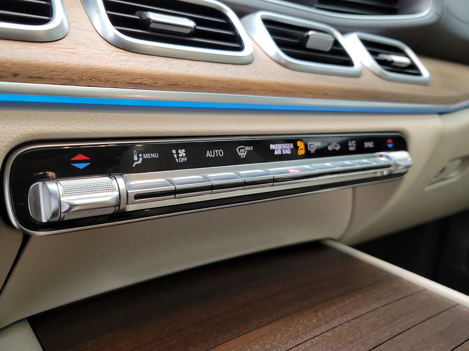 Thumbnail: 2020 Mercedes-Benz GLS - 15