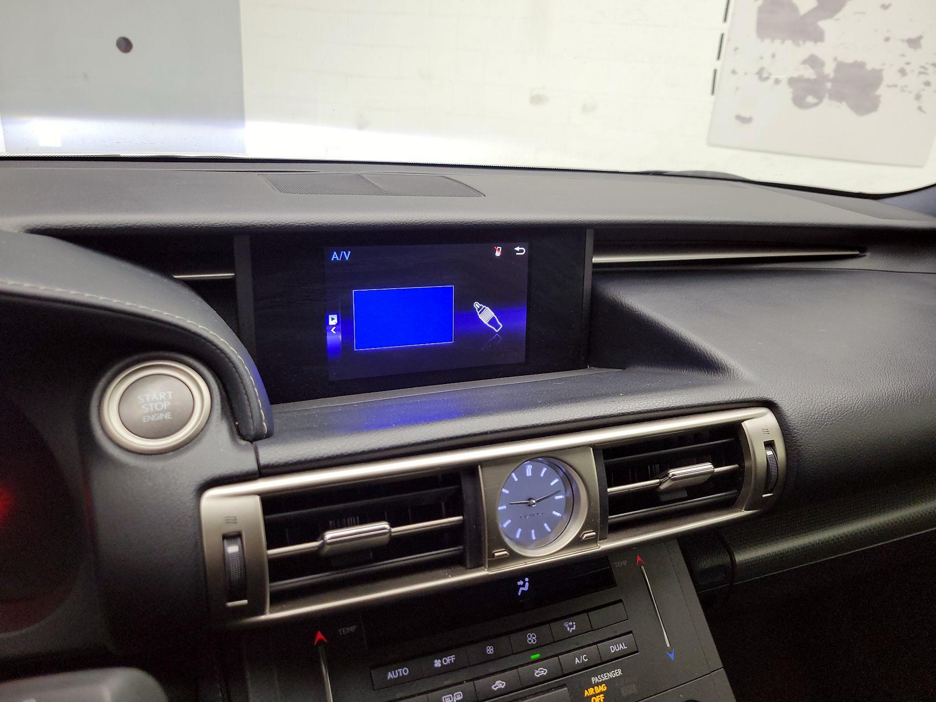 Thumbnail: 2016 Lexus IS - 13