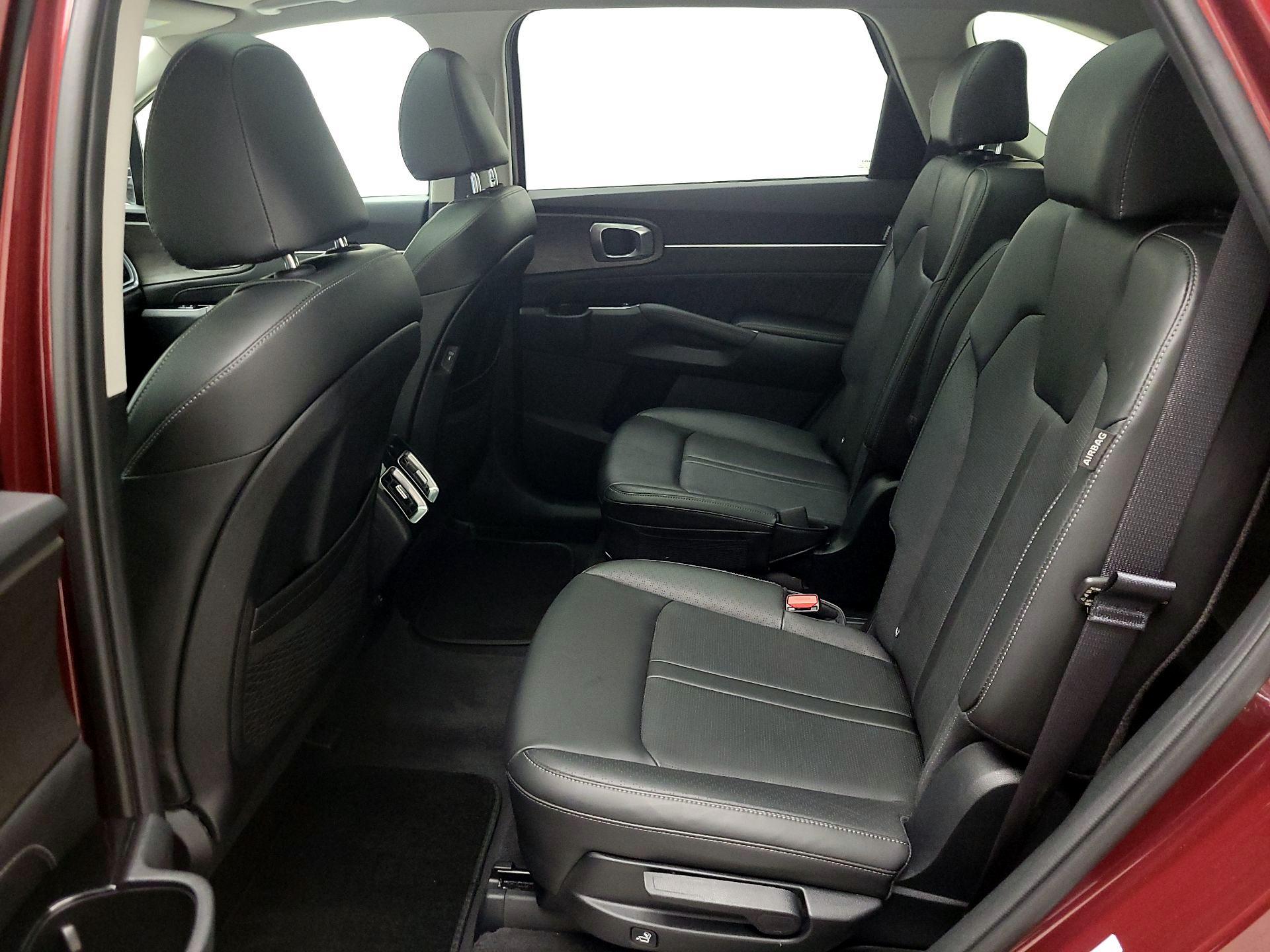 Thumbnail: 2024 Kia Sorento - 19