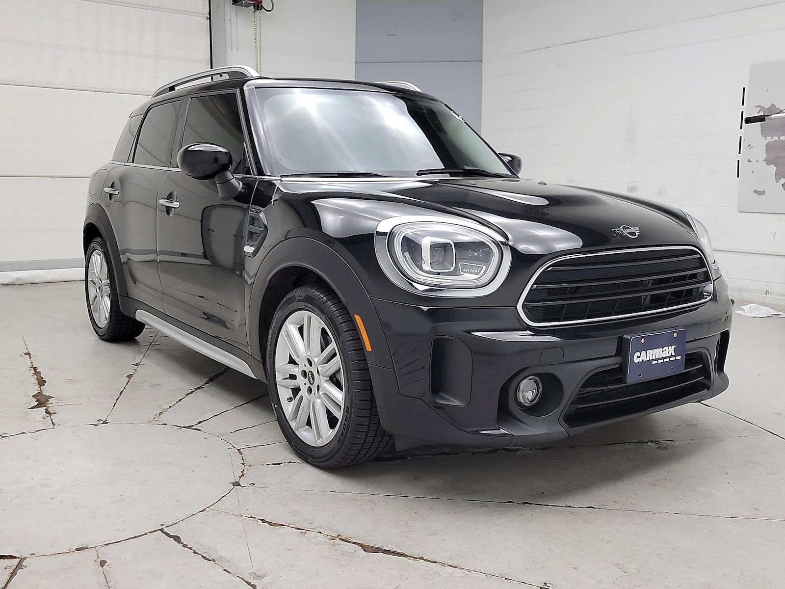 2022 MINI Countryman Base