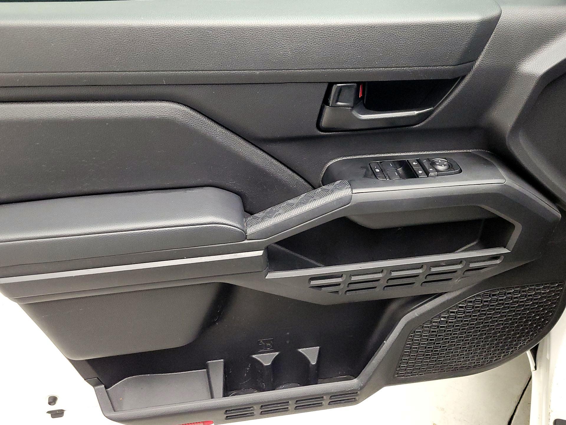 Thumbnail: 2024 Toyota Tacoma - 10