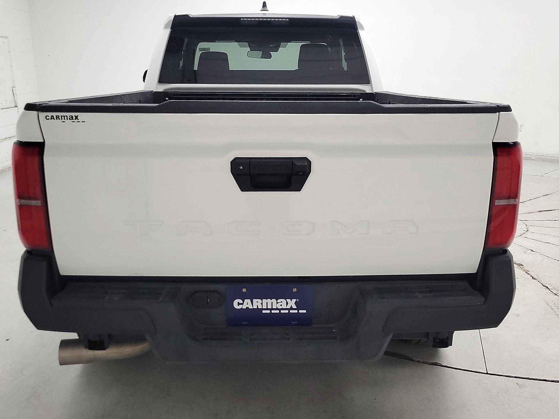 Thumbnail: 2024 Toyota Tacoma - 6