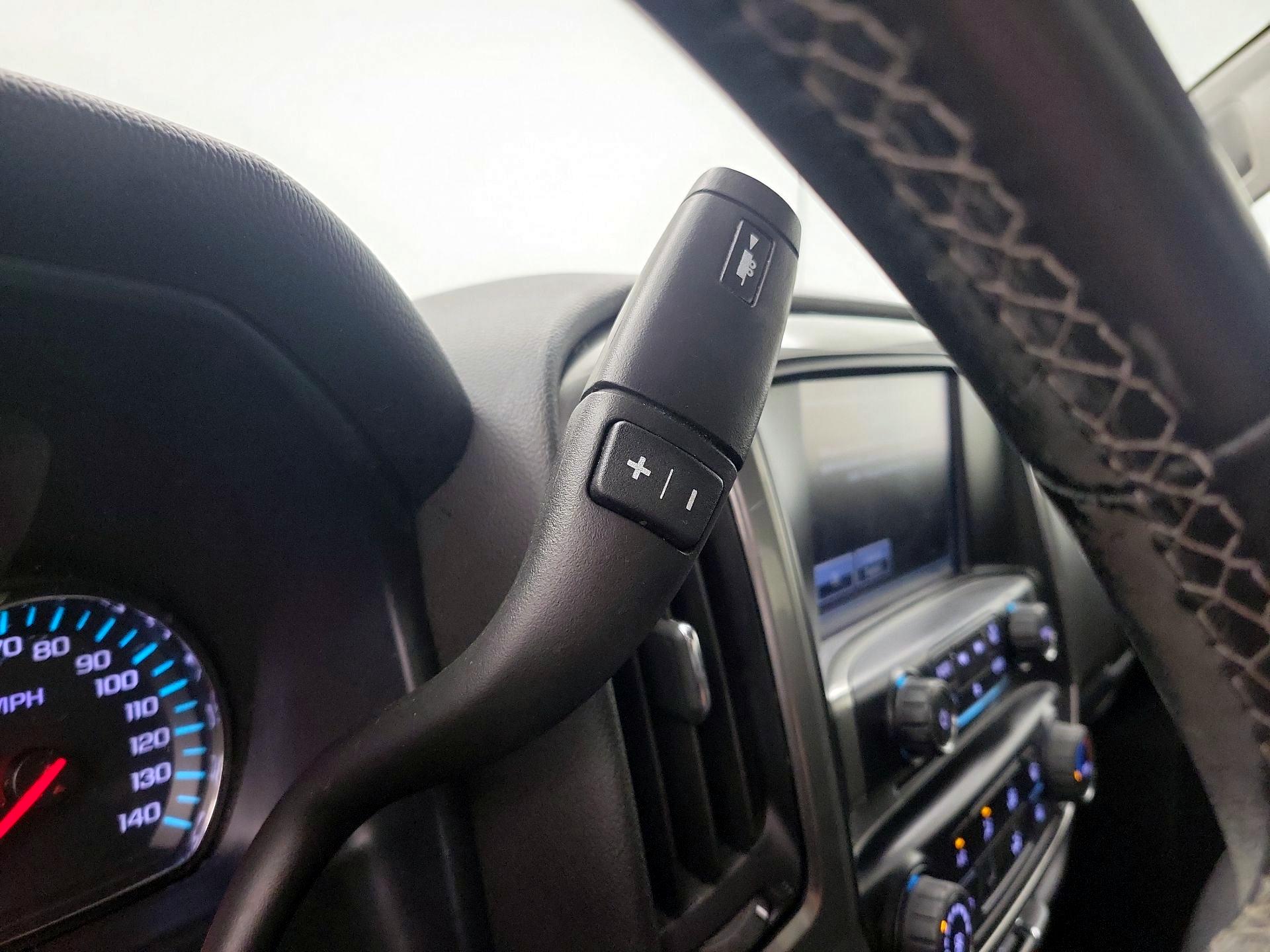 Thumbnail: 2019 Chevrolet Silverado 1500 - 17