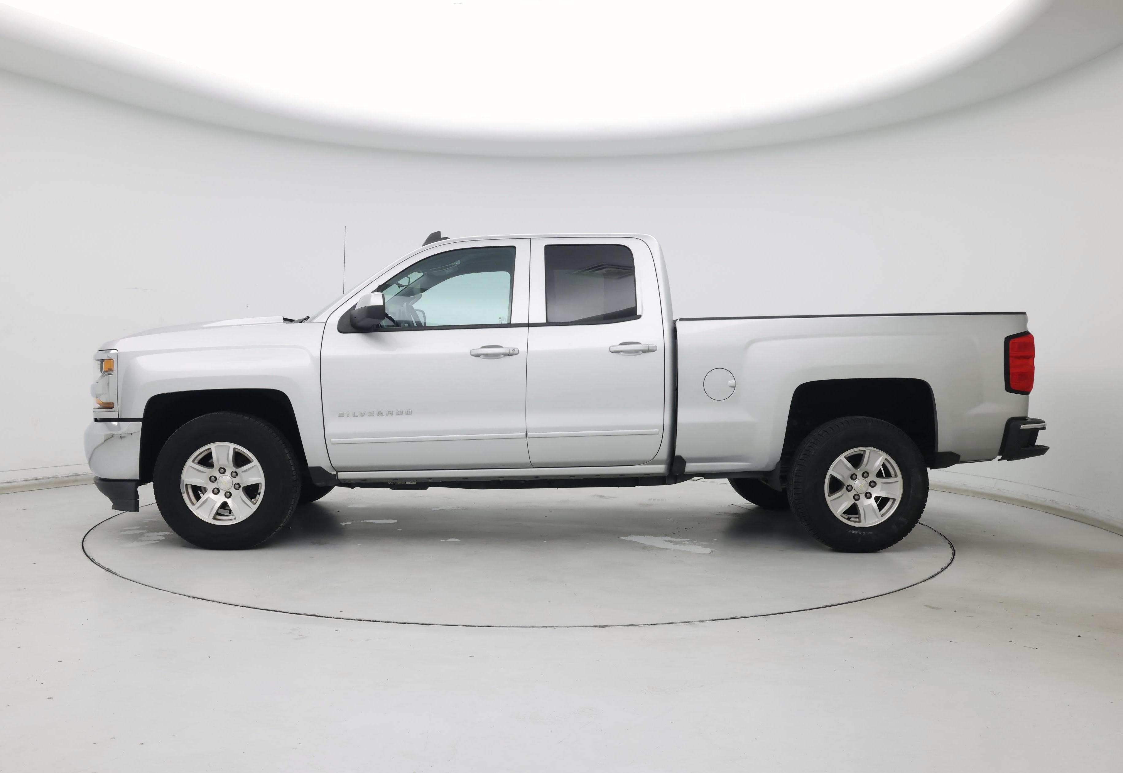 Thumbnail: 2019 Chevrolet Silverado 1500 - 3