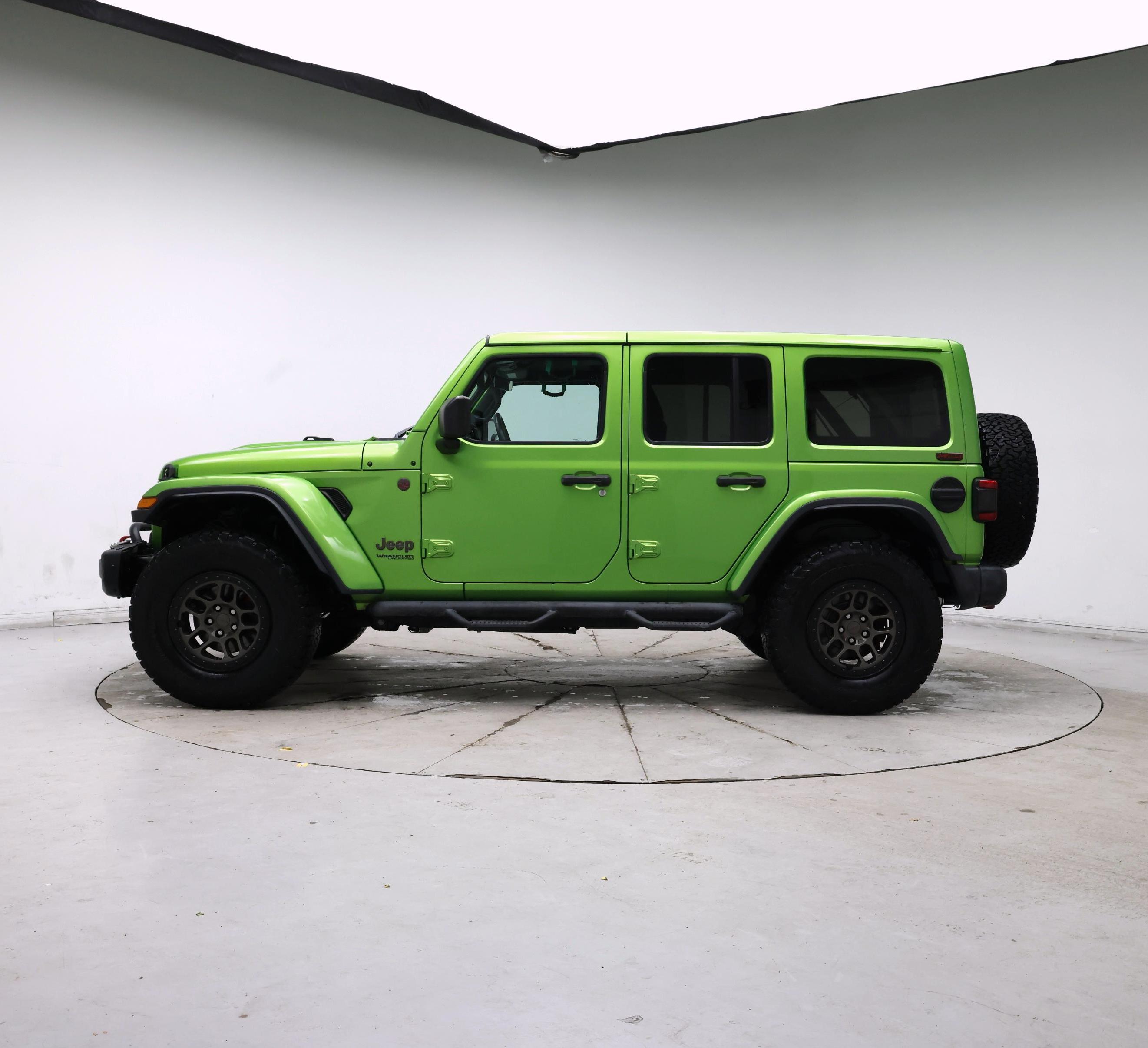 Thumbnail: 2019 Jeep Wrangler - 3
