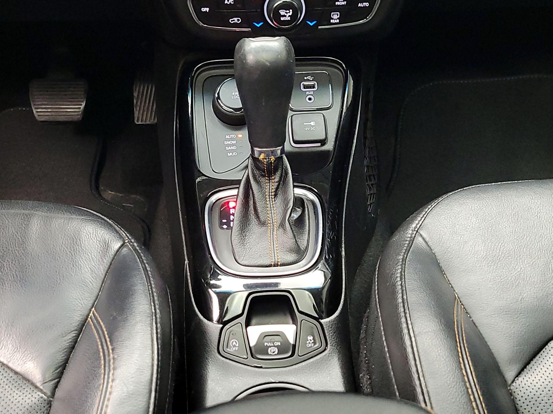 Thumbnail: 2018 Jeep Compass - 18