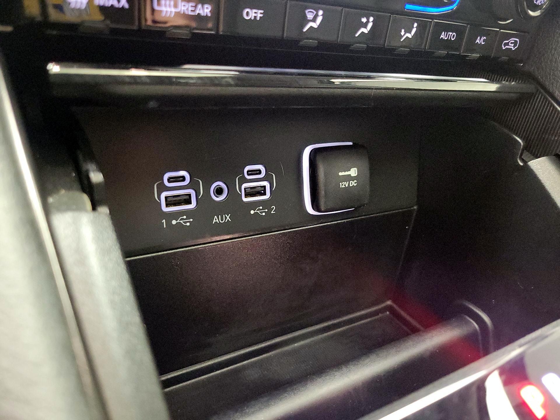 Thumbnail: 2023 Jeep Grand Cherokee - 17