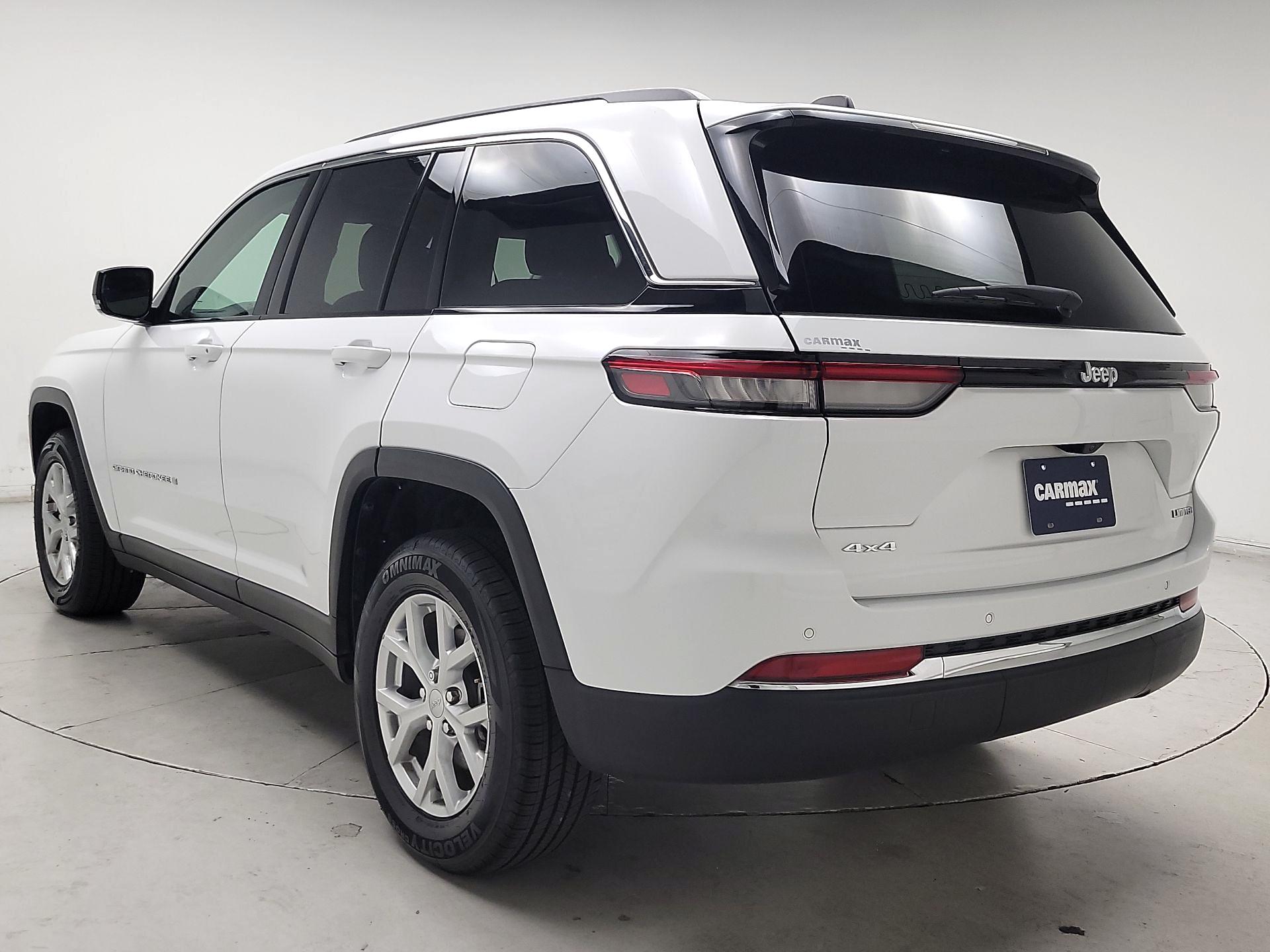 Thumbnail: 2023 Jeep Grand Cherokee - 7