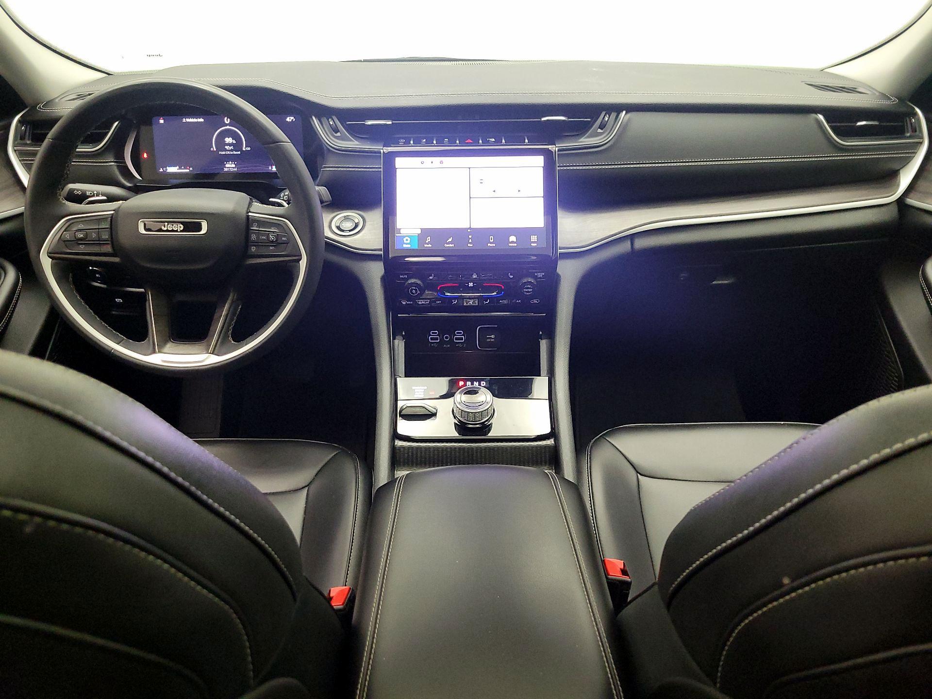 Thumbnail: 2023 Jeep Grand Cherokee - 8