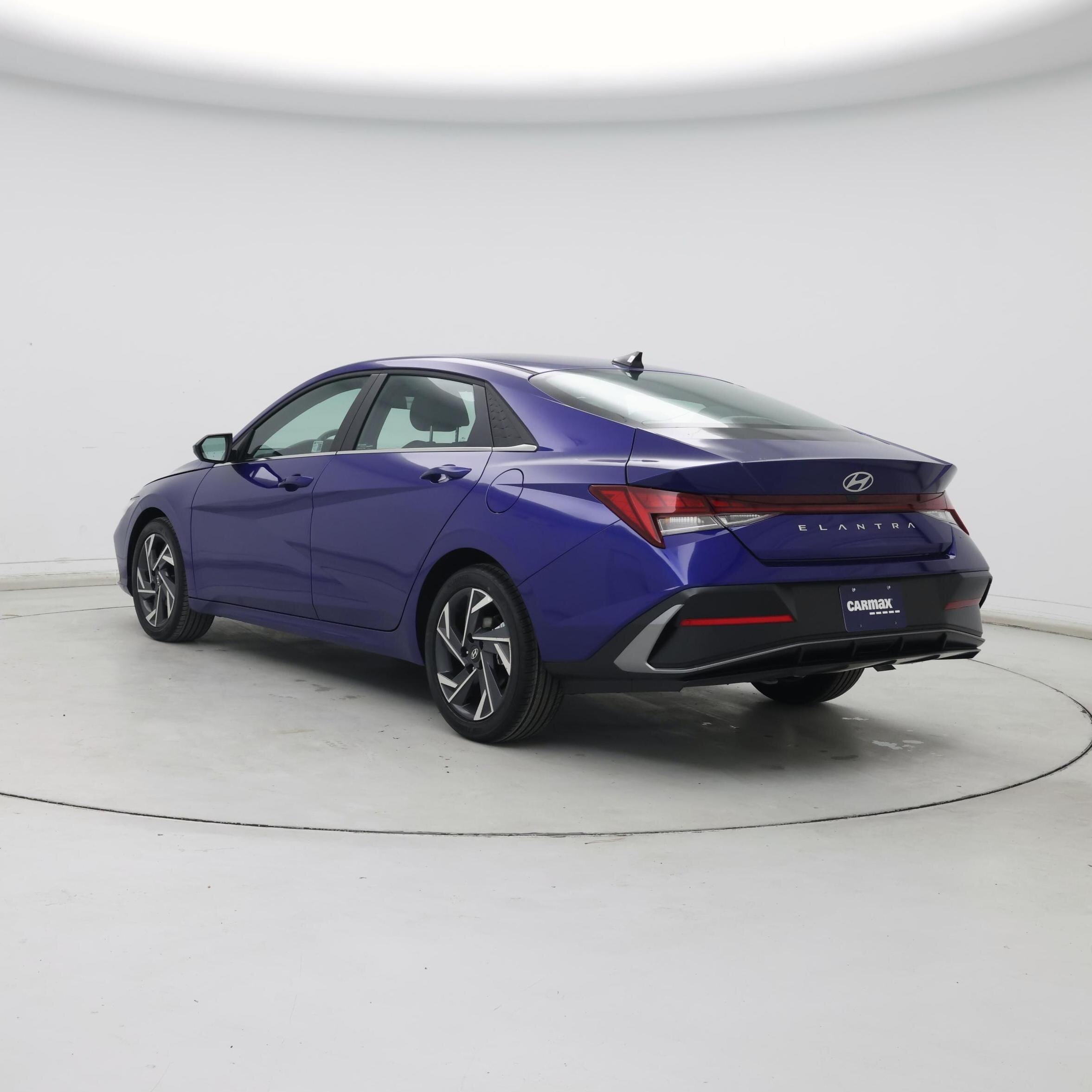 Thumbnail: 2025 Hyundai Elantra - 2