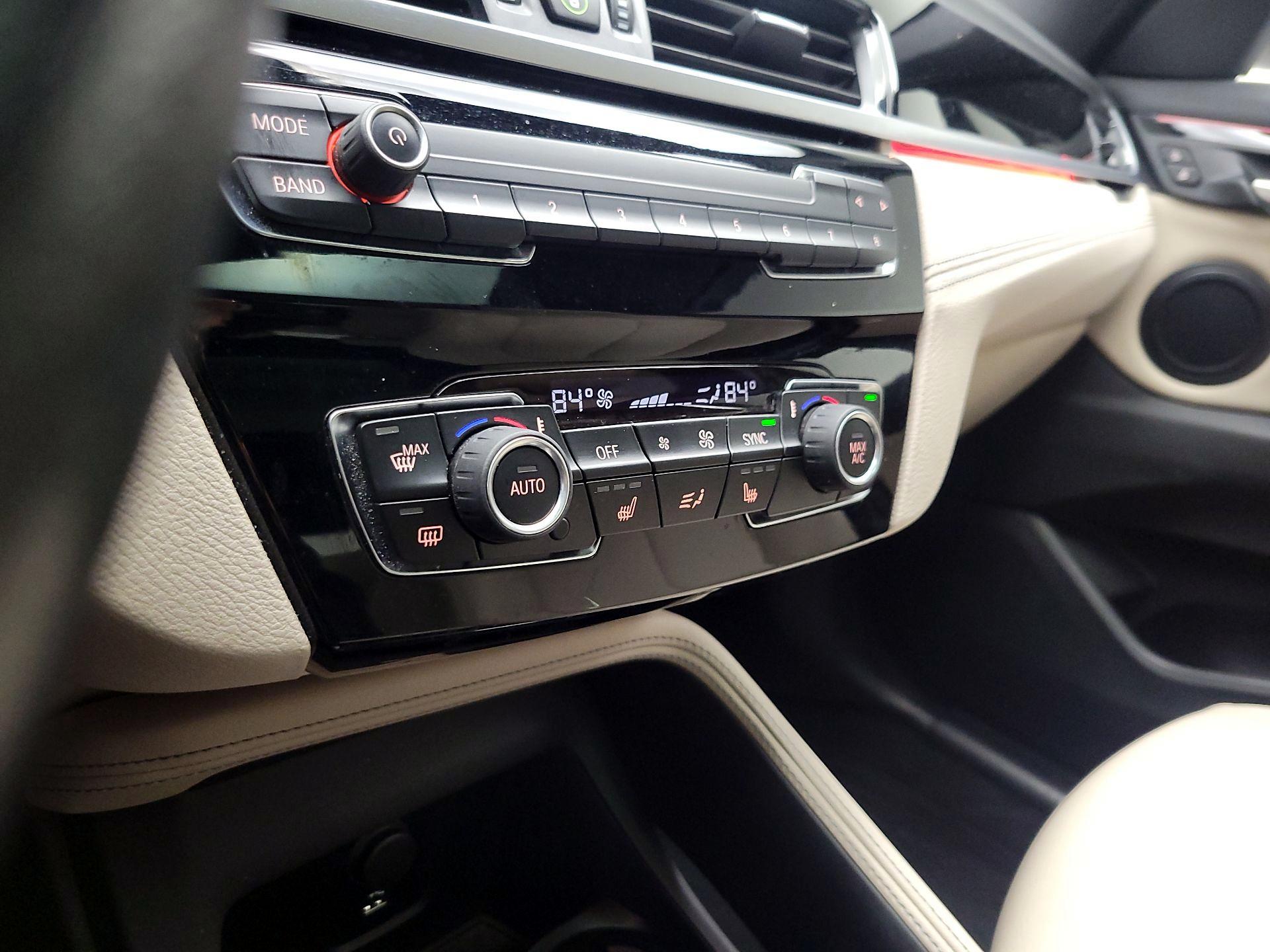 Thumbnail: 2021 BMW X1 - 15