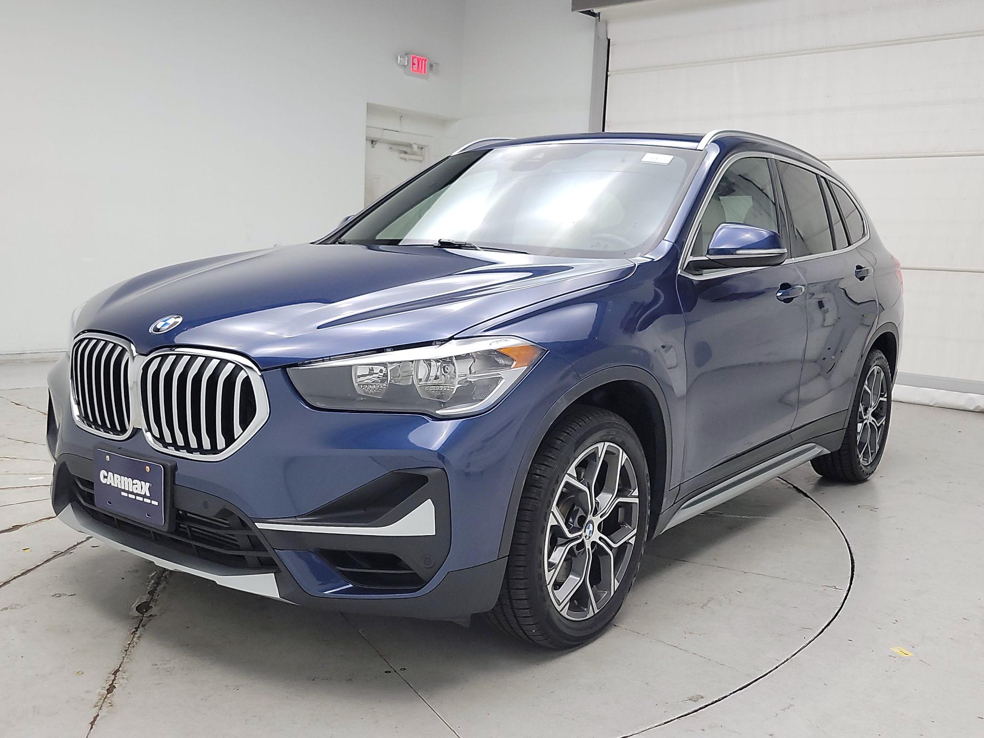 Thumbnail: 2021 BMW X1 - 3