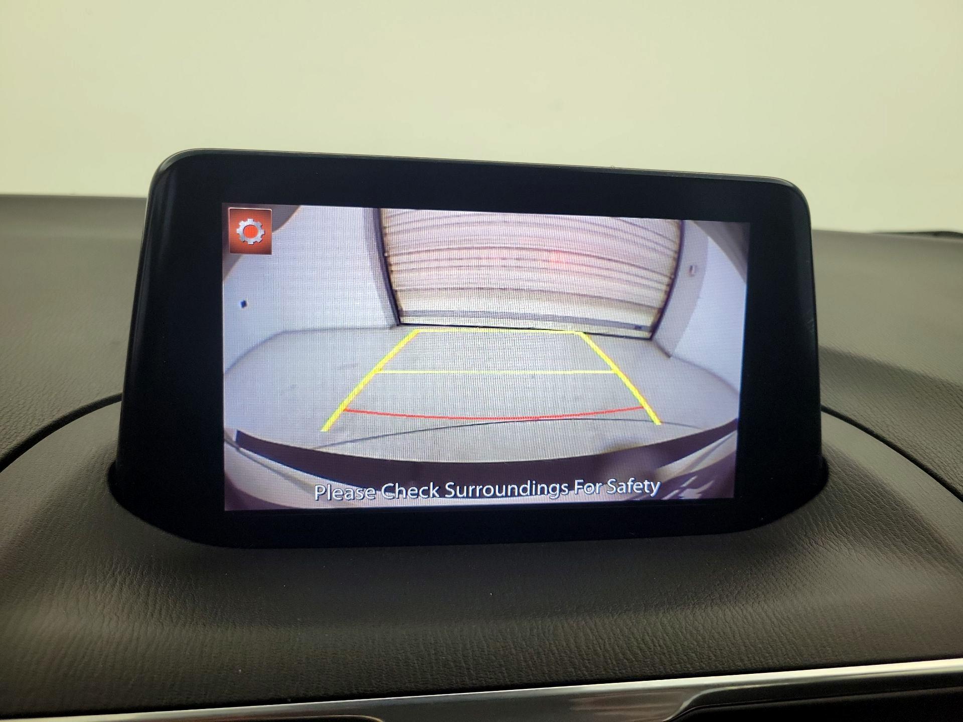 Thumbnail: 2018 Mazda Mazda3 - 14