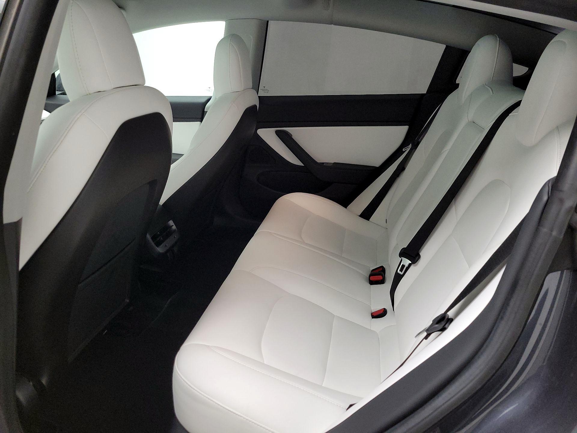 Thumbnail: 2019 Tesla Model 3 - 18