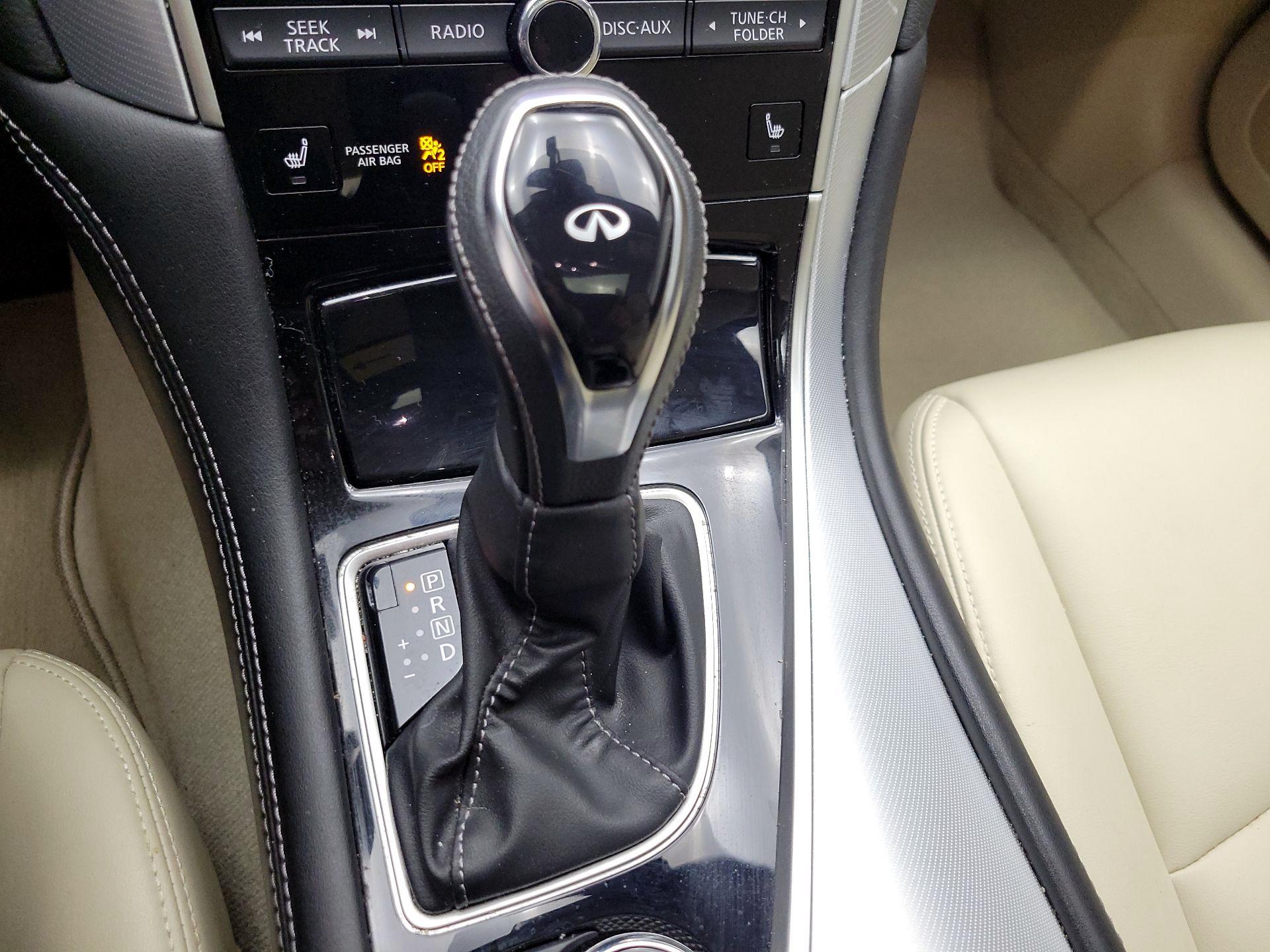 Thumbnail: 2020 INFINITI Q50 - 16