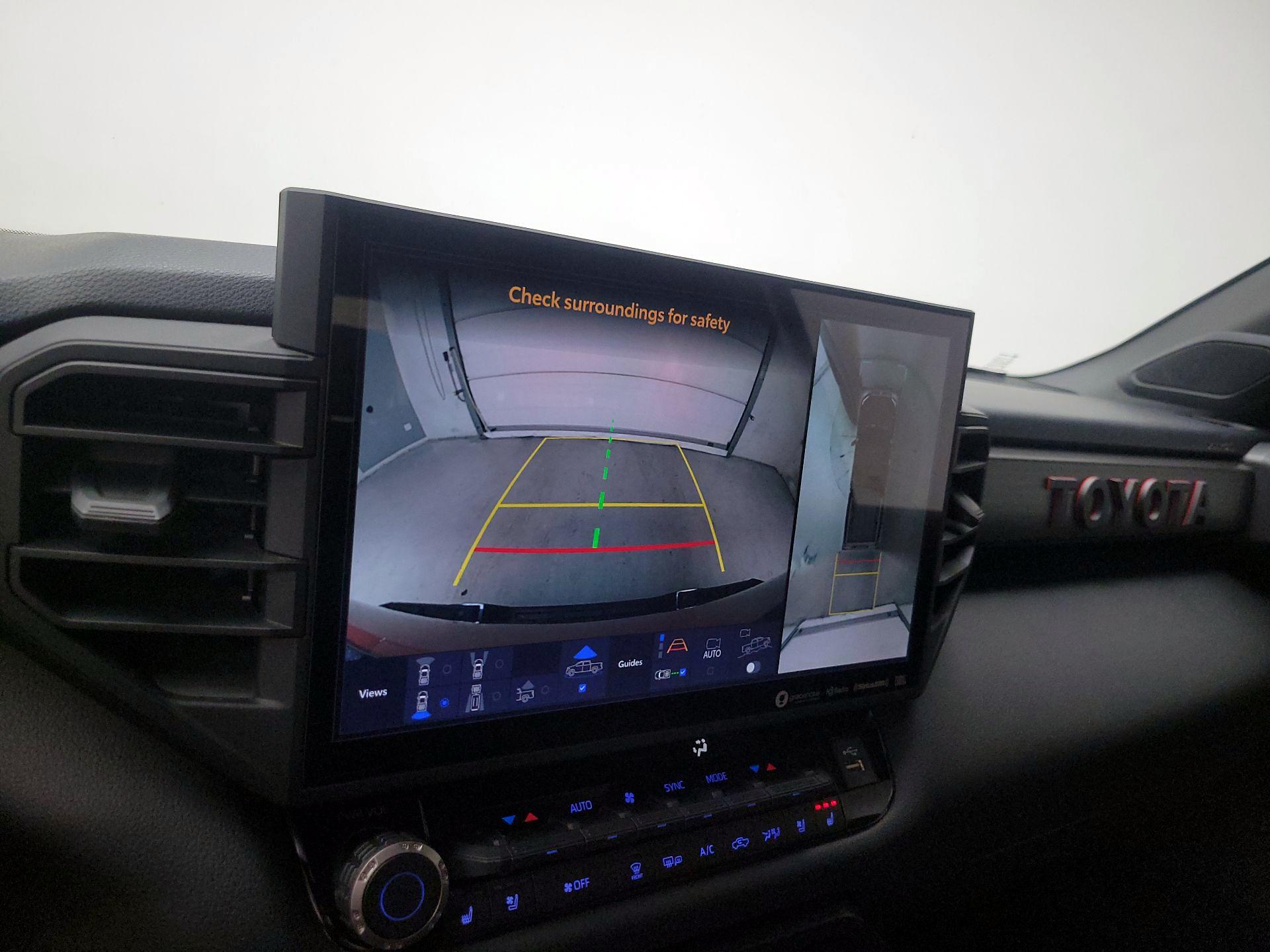 Thumbnail: 2024 Toyota Tundra - 14