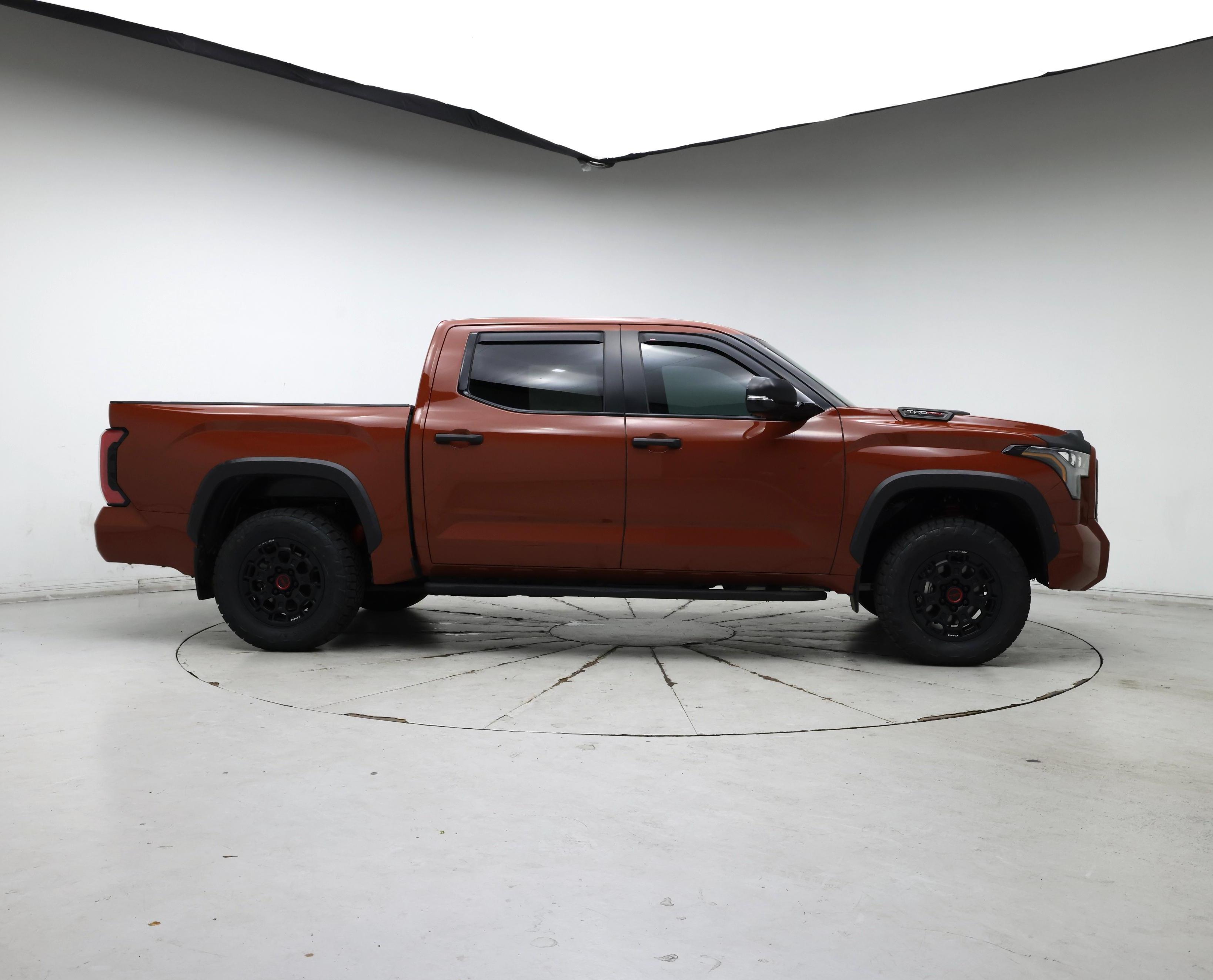 Thumbnail: 2024 Toyota Tundra - 7