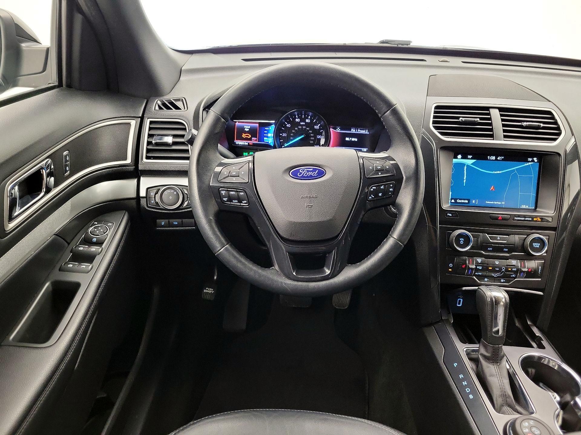 Thumbnail: 2017 Ford Explorer - 10