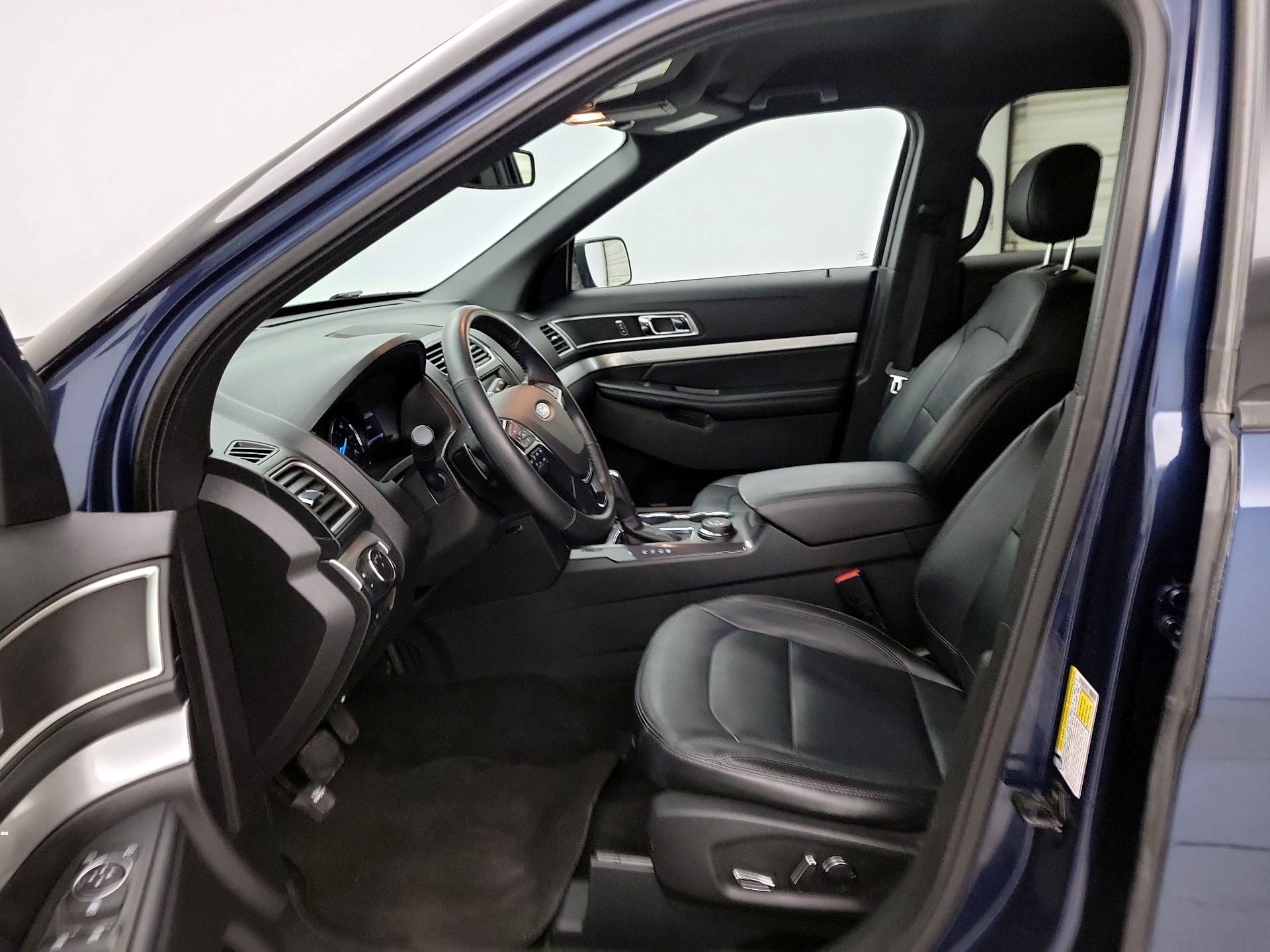 Thumbnail: 2017 Ford Explorer - 11