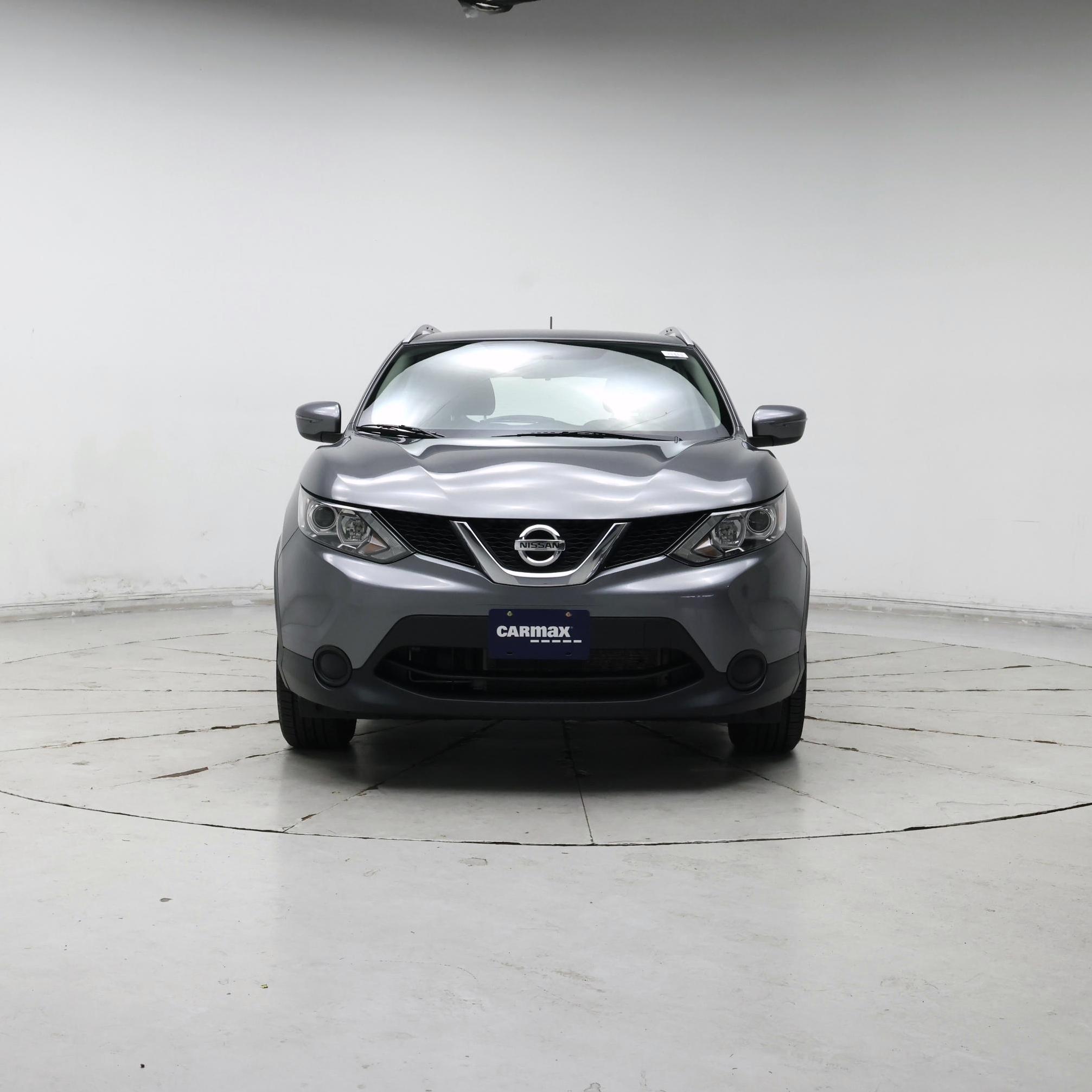 Thumbnail: 2017 Nissan Rogue Sport - 5